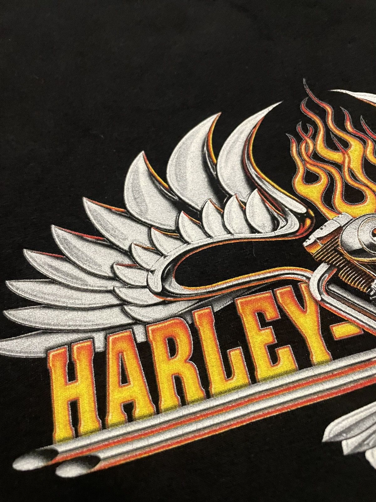 Harley Davidson × Vintage Vintage Harley Davidson 2004 Reflective Logo T-Shirt Size US M / EU 48-50 / 2 - 3 Thumbnail