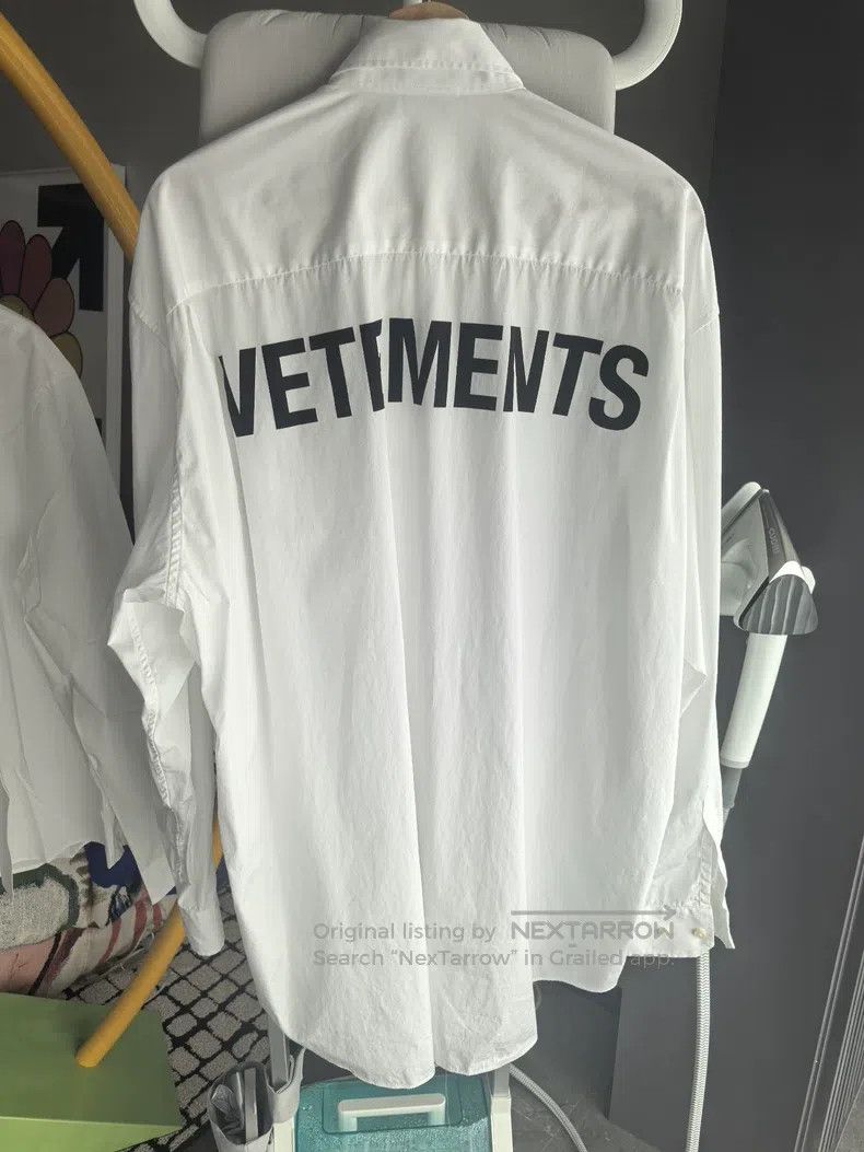 Vetements Vetements Logo Printed Pocket Long Sleeve Shirt Size US M / EU 48-50 / 2 - 2 Thumbnail