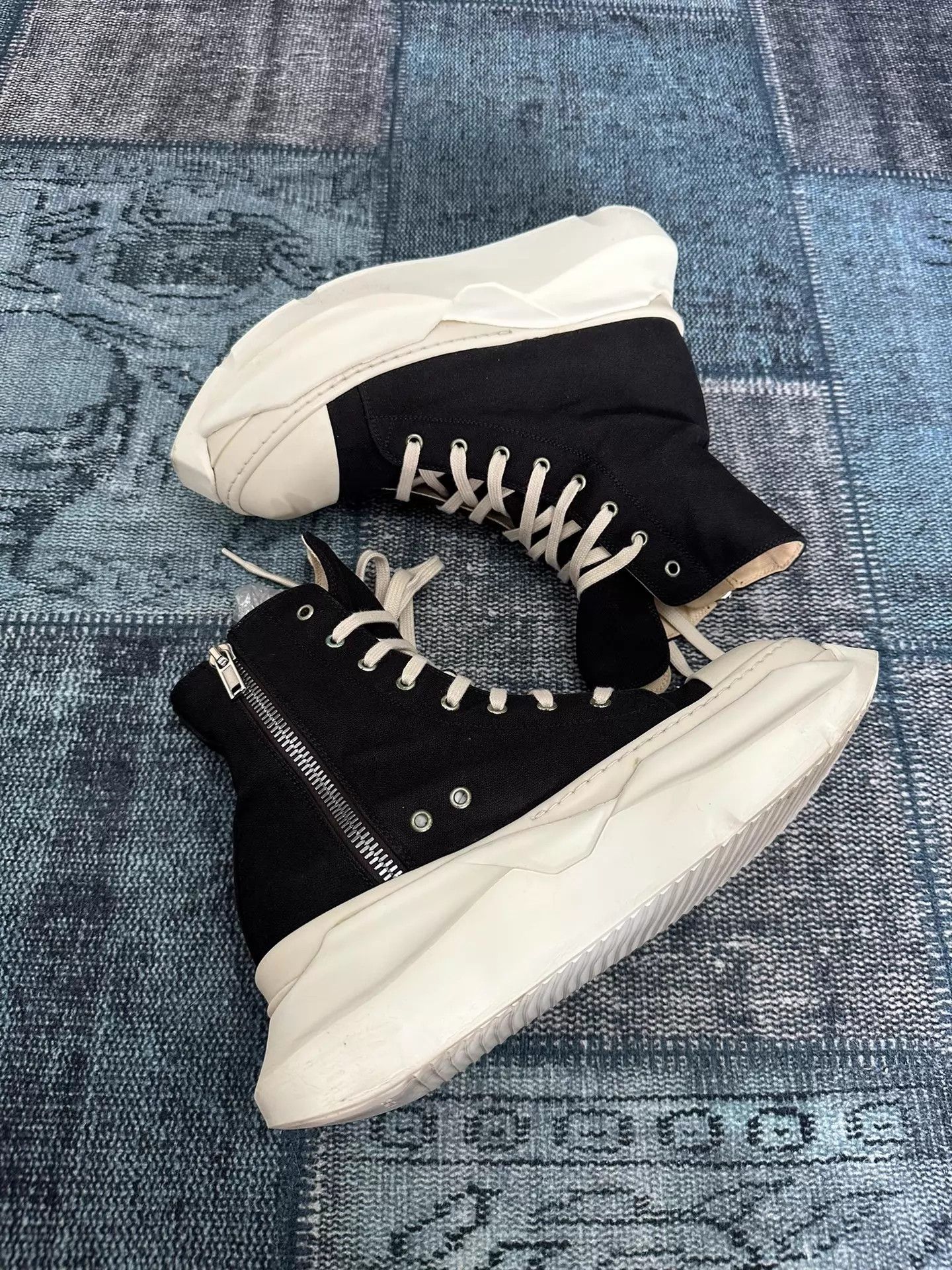 Rick Owens Rick Owens Tank Sole Converse 41.5 (42 fit) Size US 8.5 / EU 41-42 - 1 Thumbnail