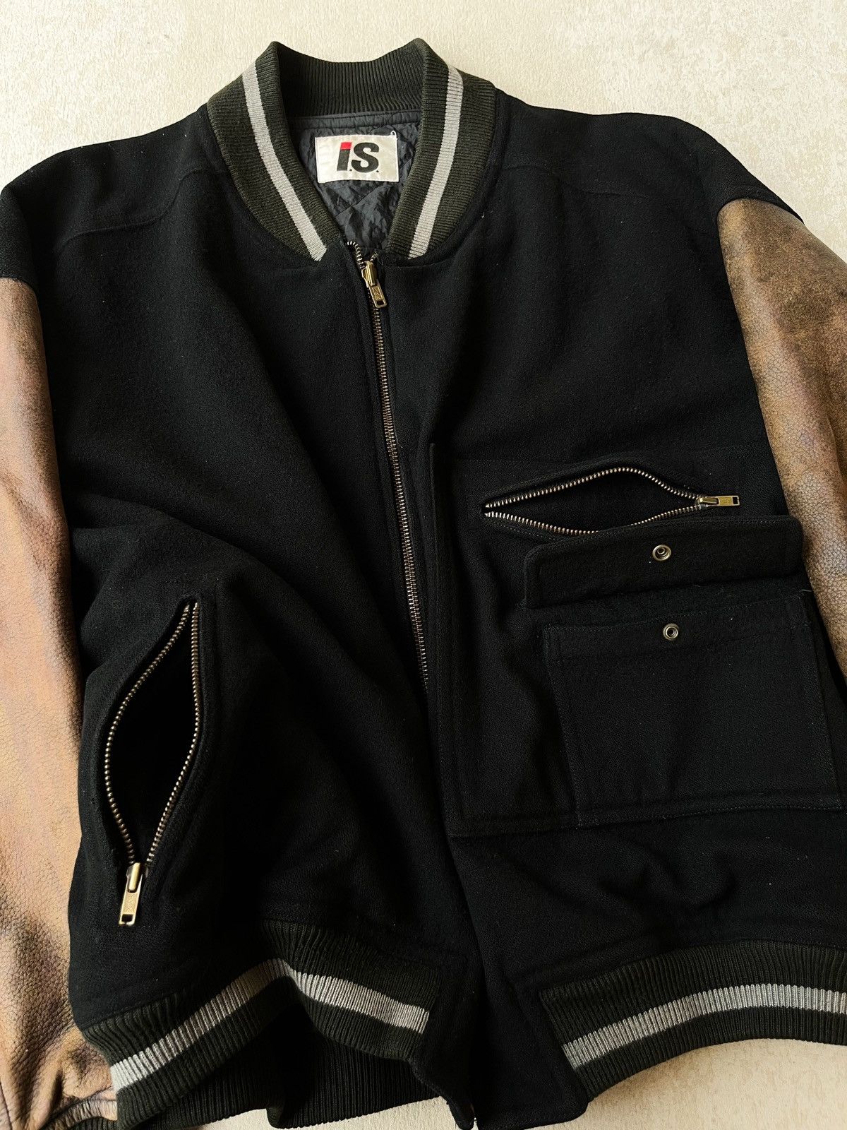 Issey Miyake 1980’s ISSEY MIYAKE Care label Wool/Leather Varsity Bomber Size US XL / EU 56 / 4 - 12 Thumbnail