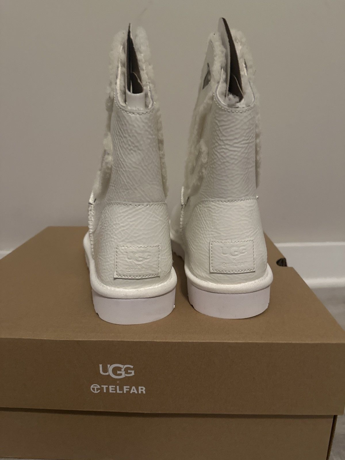 Telfar × Ugg Telfar Ugg Logo Mini Crinkle White Size US 13 / EU 46 - 4 Thumbnail