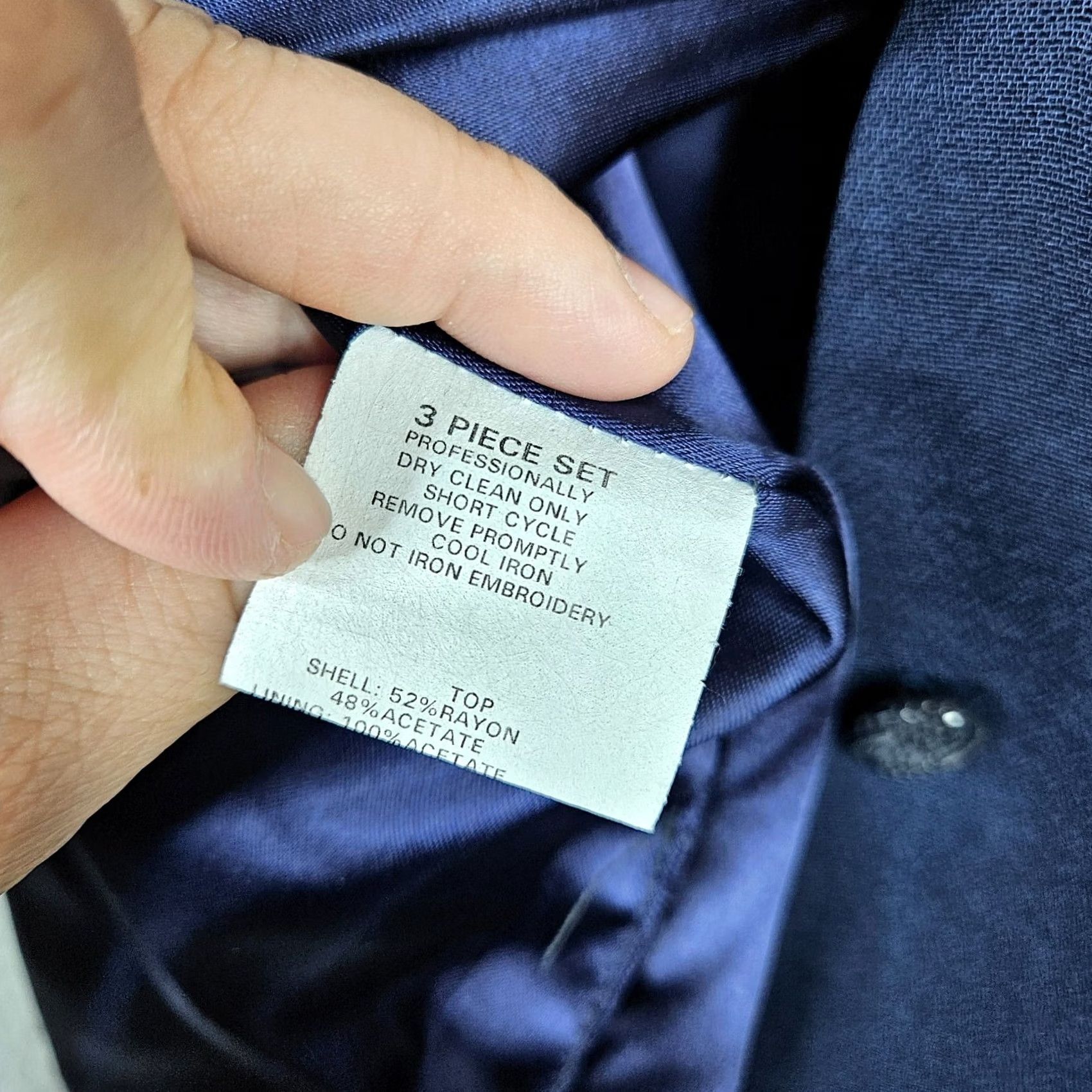 Vintage Scott Mcclintock Women's Navy blue Lined Top Button Back V-Neck Casual Blouse Size 4 NEW Size S / US 4 / IT 40 - 7 Thumbnail