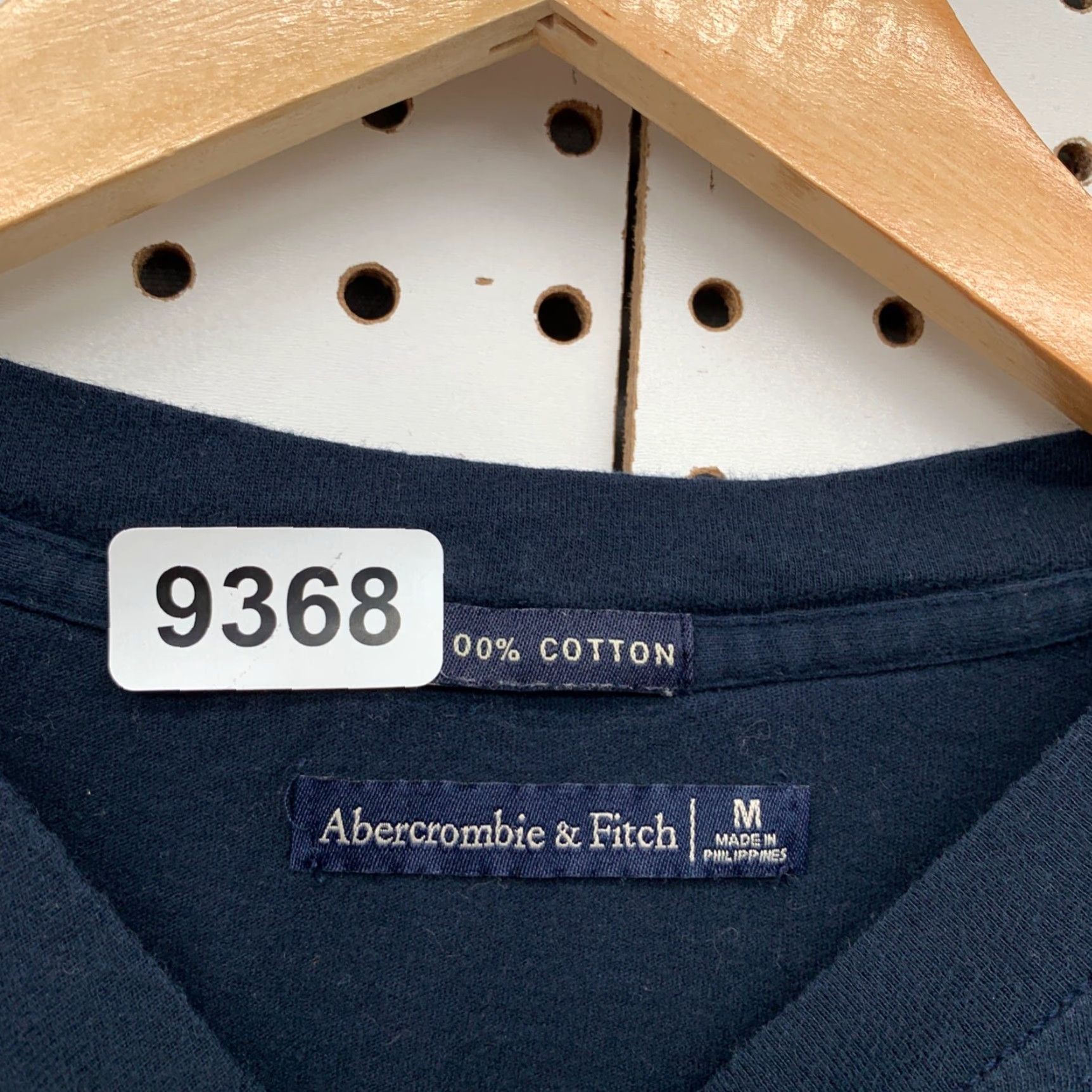 Abercrombie & Fitch Abercrombie & Fitch Crop Shirt Womens M Navy Blue Logo Short Sleeve Cropped Shirt Size M / US 6-8 / IT 42-44 - 4 Thumbnail