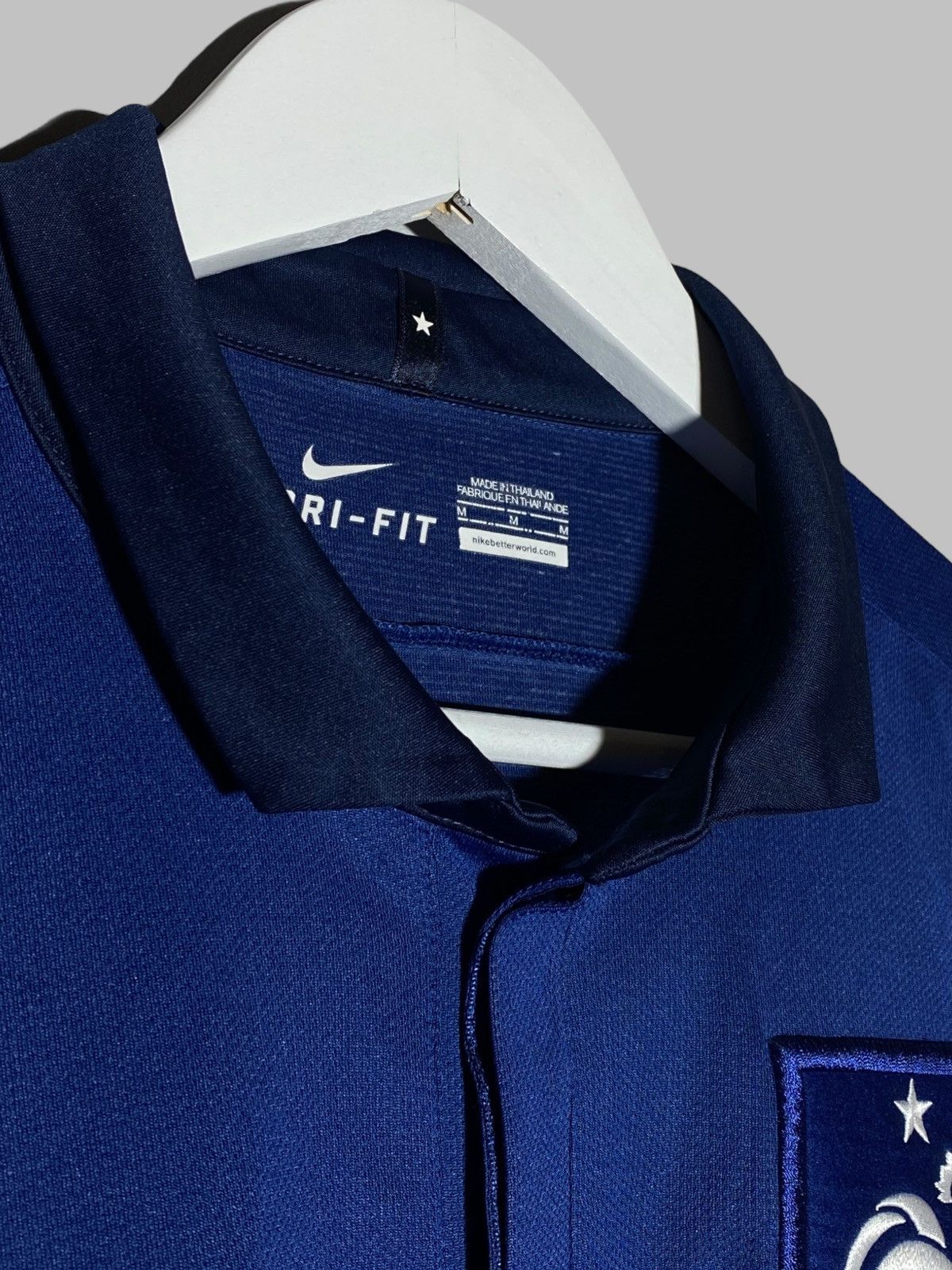 Nike Nike France National Team 2011 Home Football Shirt Size US M / EU 48-50 / 2 - 15 Thumbnail