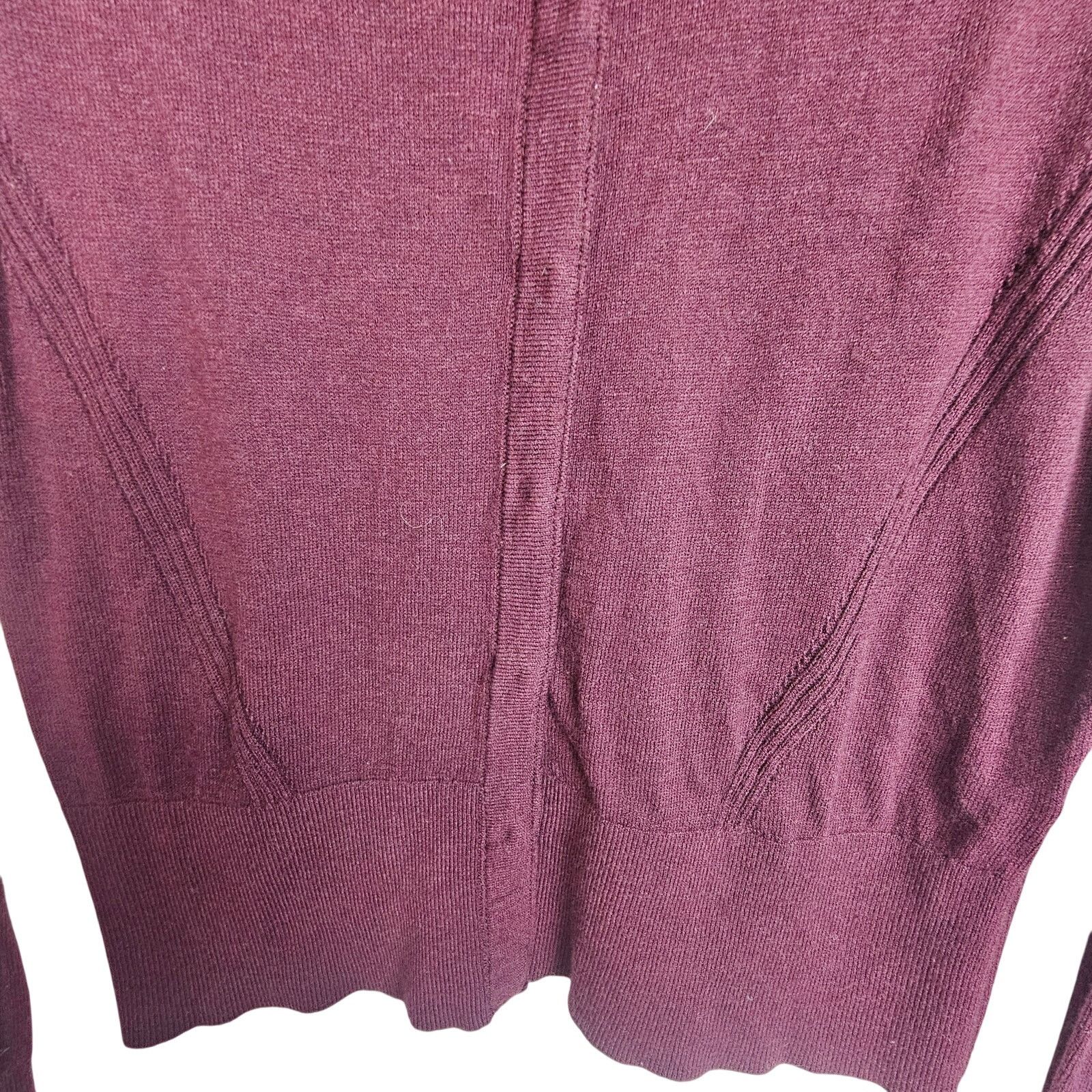 White House Black Market White House Black Market Womens Cashmere Burgundy Cardigan M Size L / US 10 / IT 46 - 3 Thumbnail