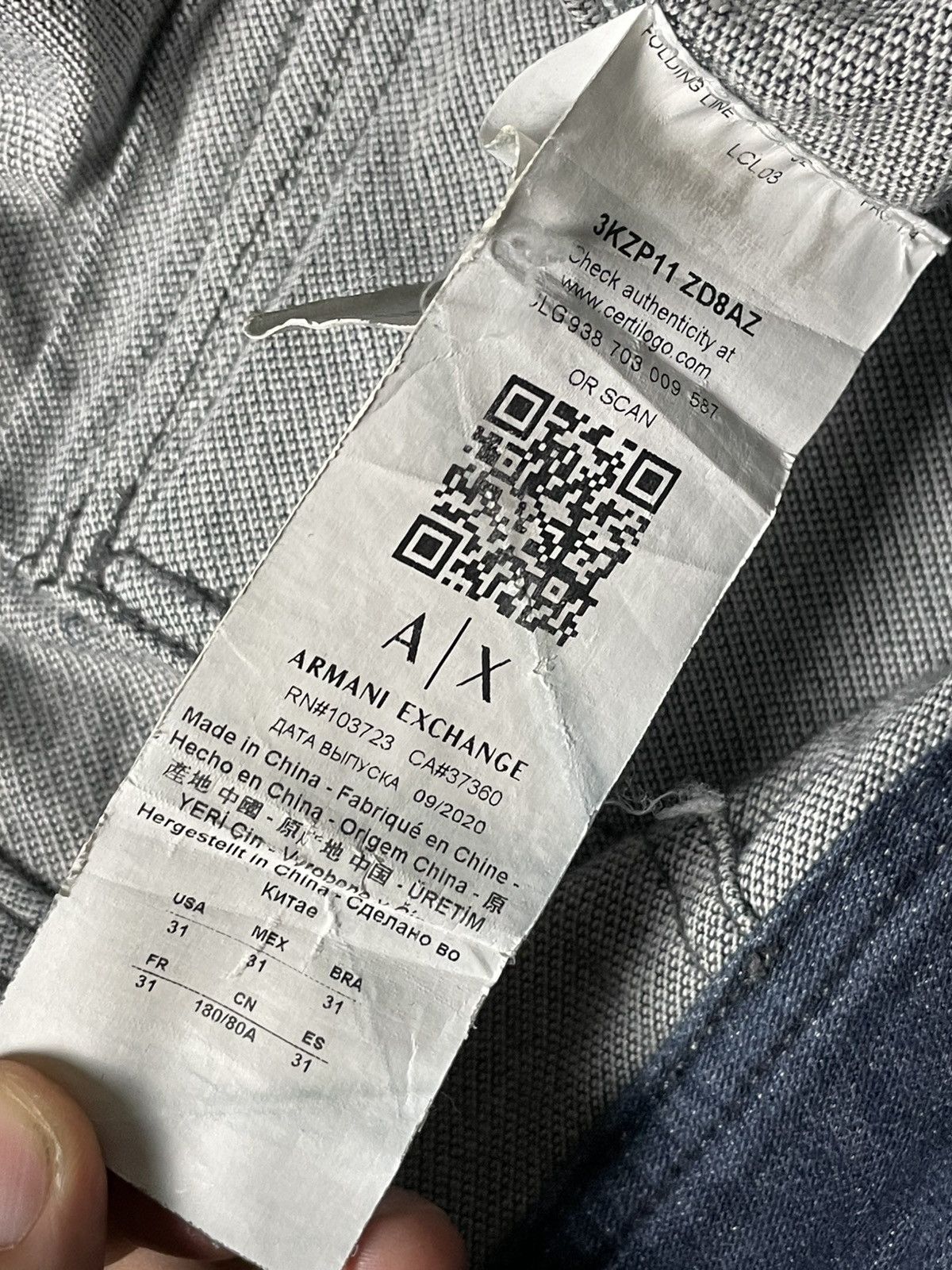 Armani Exchange × Vintage ARMANI EXCHANGE Distressed Ripped Jeans (91) Size US 33 - 10 Thumbnail