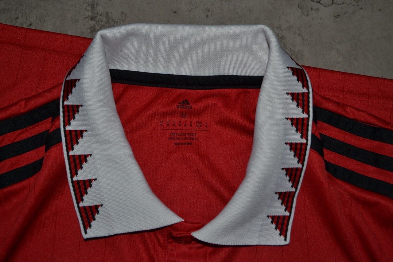 Adidas Adidas Manchester United Authentic Jersey Men's Size M Size US M / EU 48-50 / 2 - 7 Thumbnail