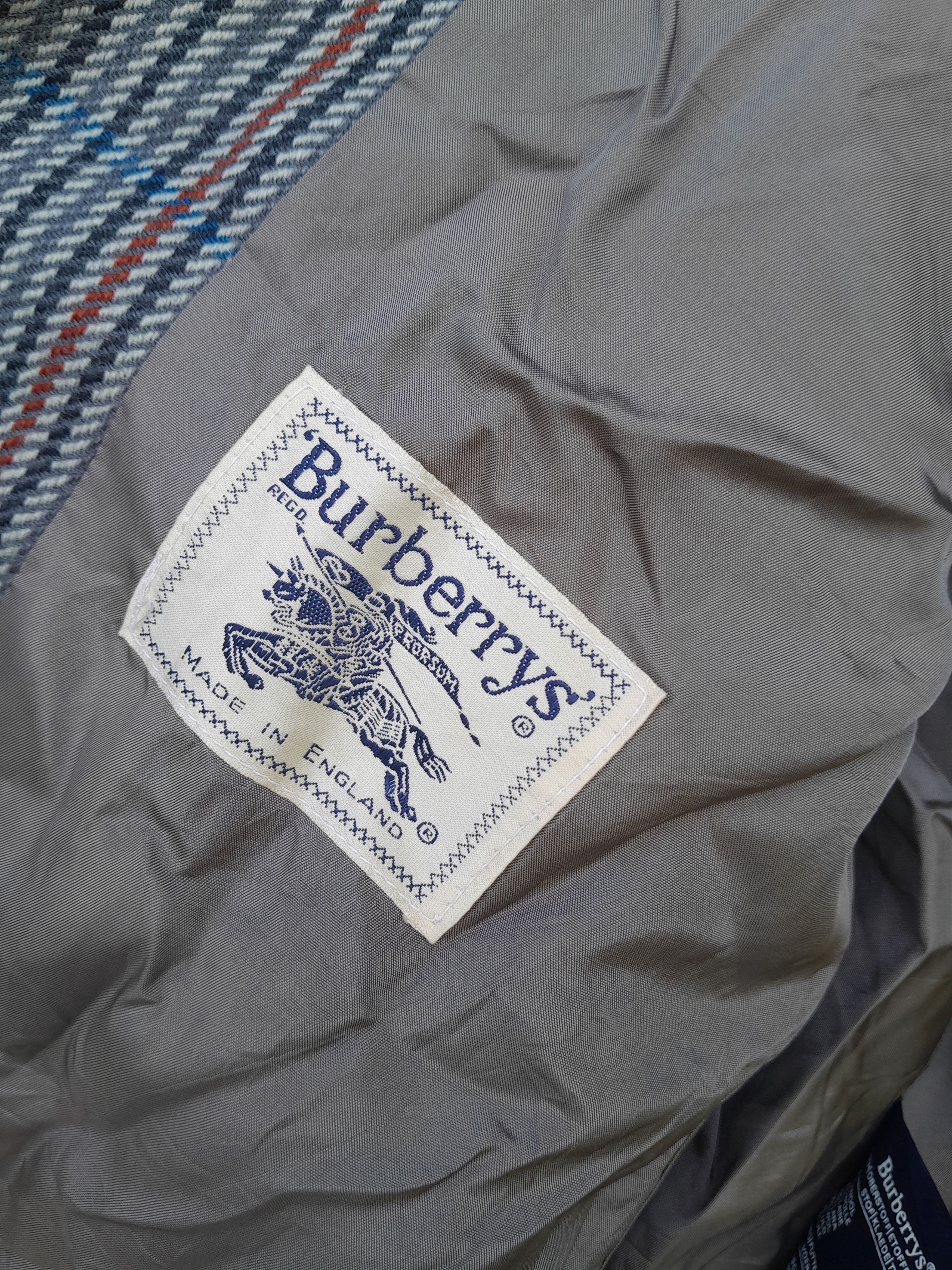 Burberry 💥FINAL DROP 💥Made in England Burberrys Wool Blazzer Fit S Size US S / EU 44-46 / 1 - 11 Thumbnail