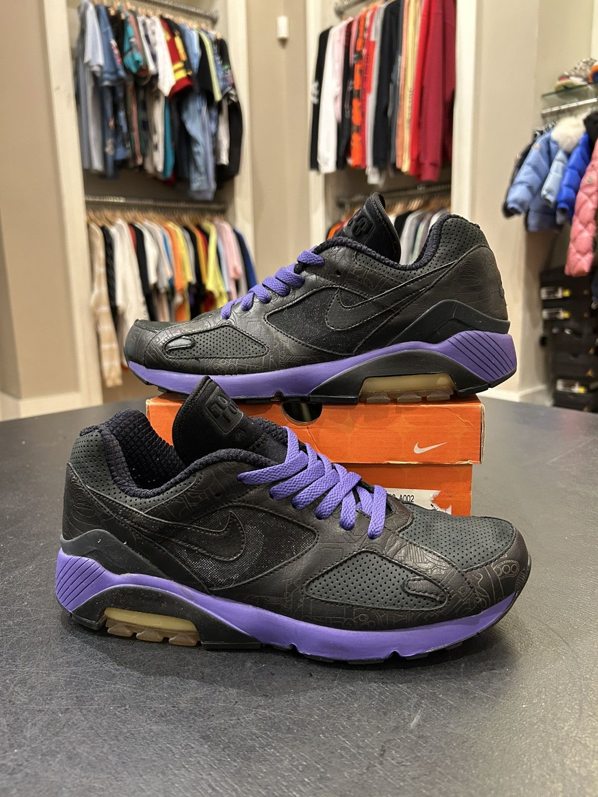 Nike Nike Air Max 180 ‘Powerwall’ Size US 9 / EU 42 - 1 Thumbnail