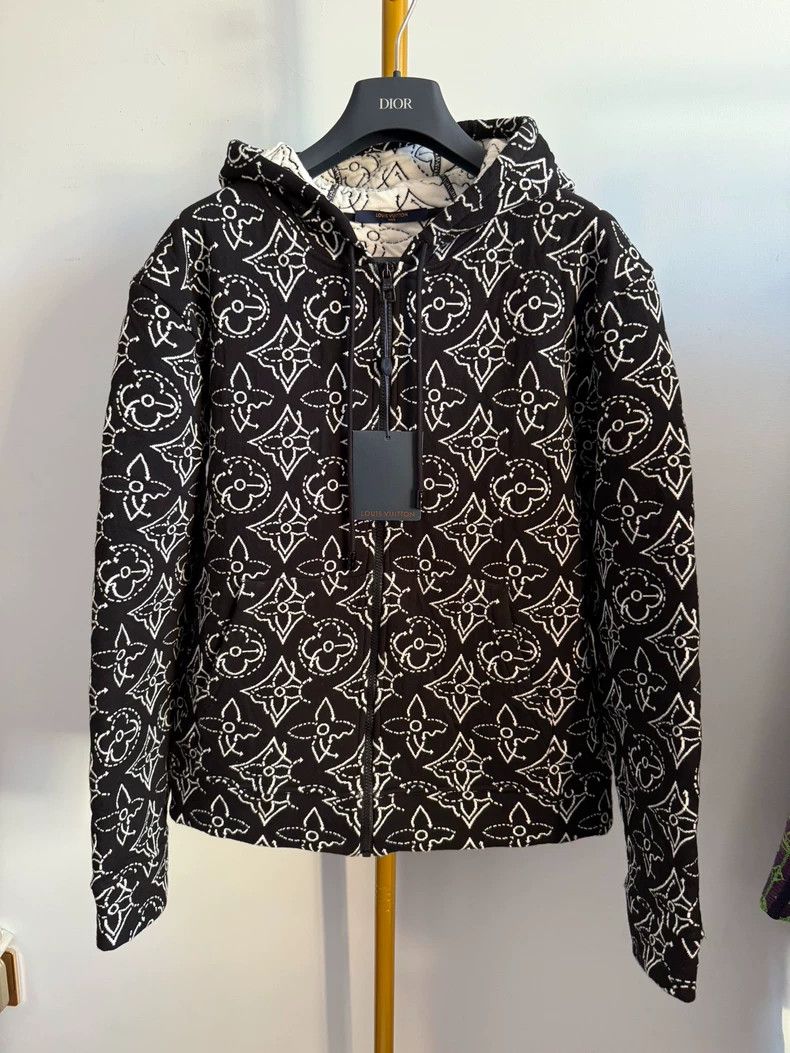 Louis Vuitton Louis Vuitton NBA co-branded jacket with full logo jacket 2 Size US L / EU 52-54 / 3 - 1 Thumbnail