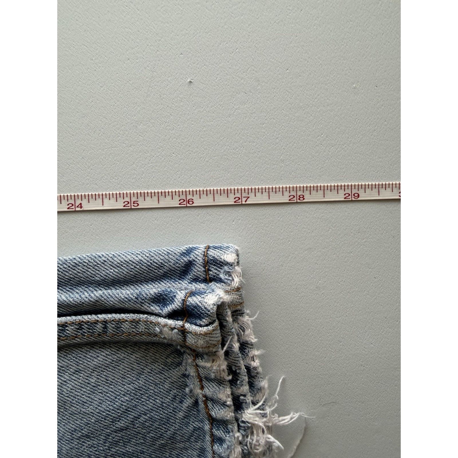 Levi's Vintage Levi’s 505 Jeans 30x30* Distressed Grunge 90s Denim Size US 30 / EU 46 - 7 Thumbnail