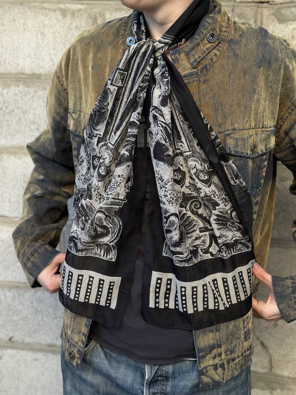 Punk and Yo Vintage Archive Scarf Baroque Gothic Print Swans Opium y2K Size ONE SIZE - 2 Thumbnail