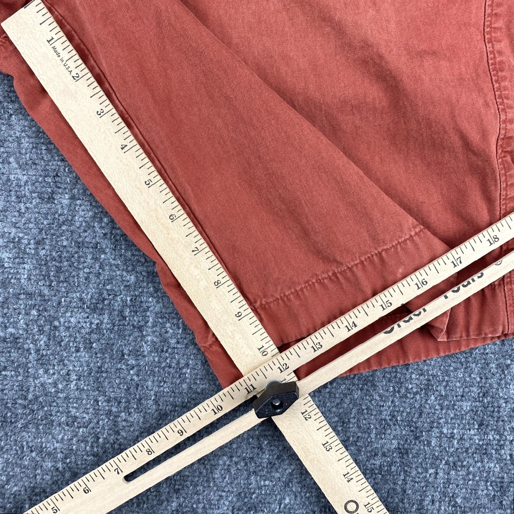 J.Crew **J.CREW Rivington Shorts Mens Classic Red Casual Flat Front Chino** User: J.CREW Rivington Shorts Mens Classic Red Casual Flat Front Chino 33W Size US 33 - 3 Thumbnail