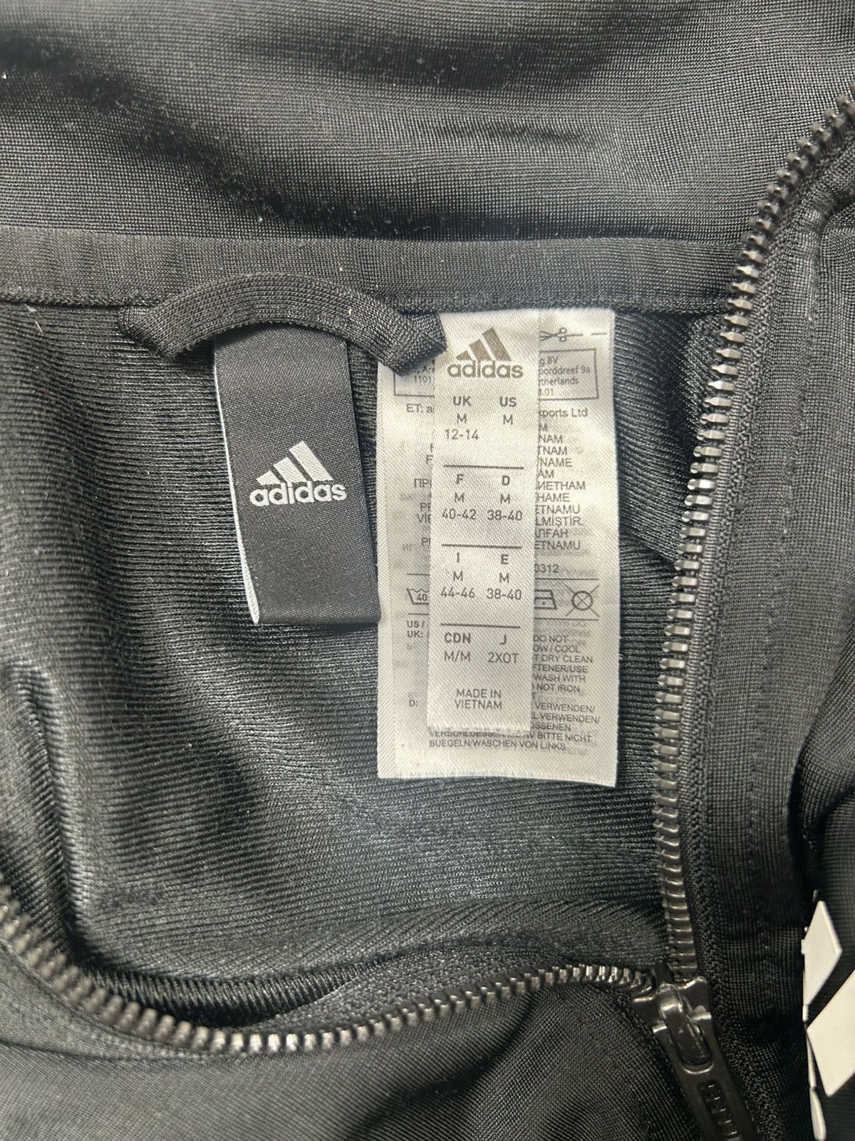 Adidas Adidas Black and White Zip-Up Track Jacket Size Medium Size M / US 6-8 / IT 42-44 - 3 Thumbnail