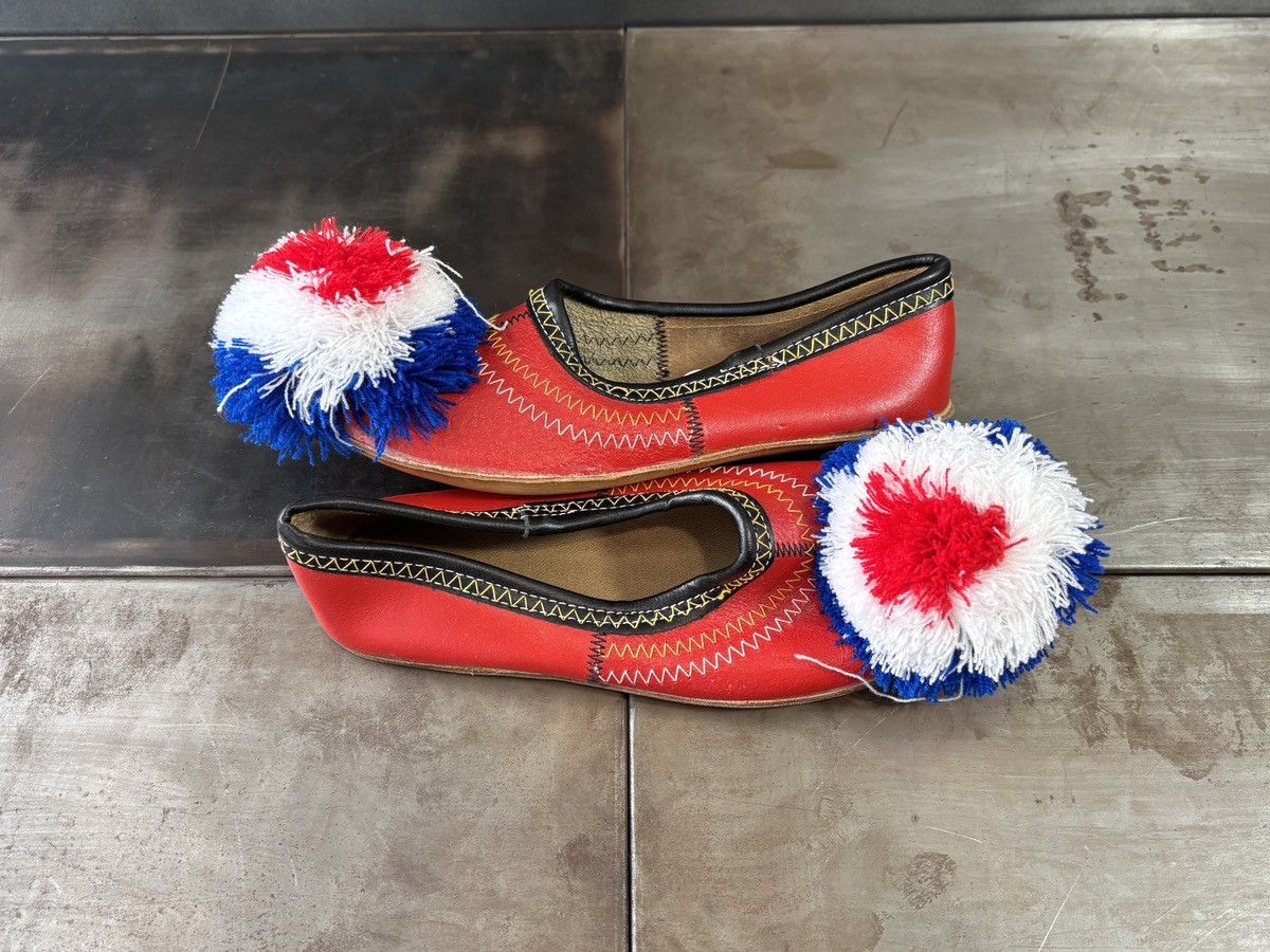Vintage Greek Tsarouchi Slippers Pom Pom Loafers Vintage Army Guard Size US 8 / IT 38 - 14 Thumbnail