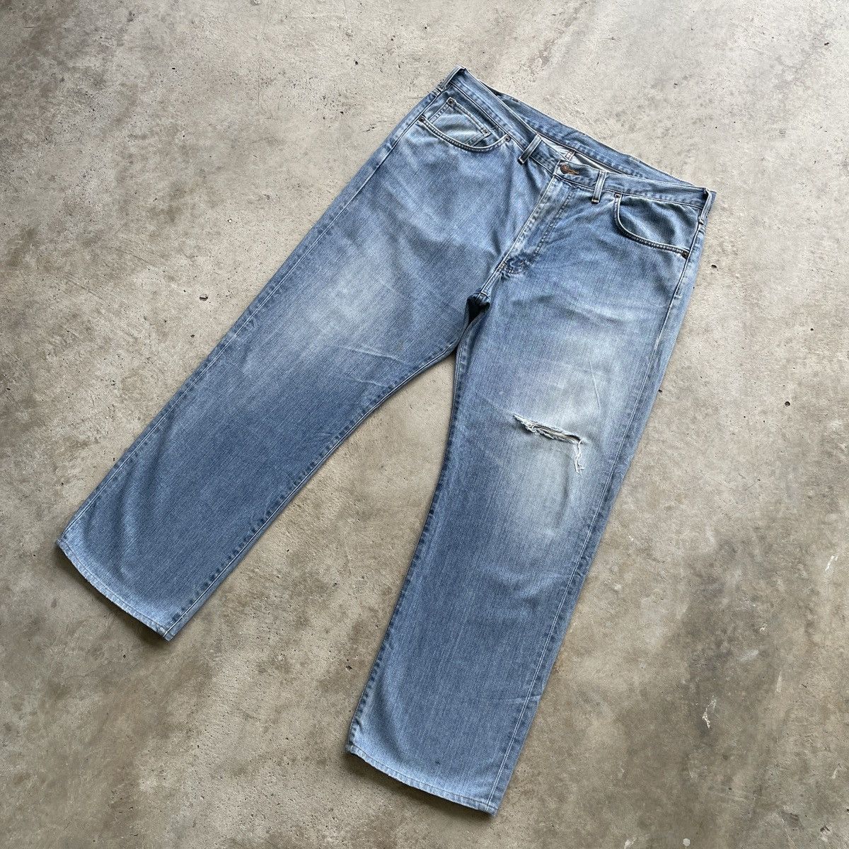Edwin W42x31💥 Vintage Edwin Distressed Jeans Faded Denim Pants Size US 42 / EU 58 - 2 Thumbnail