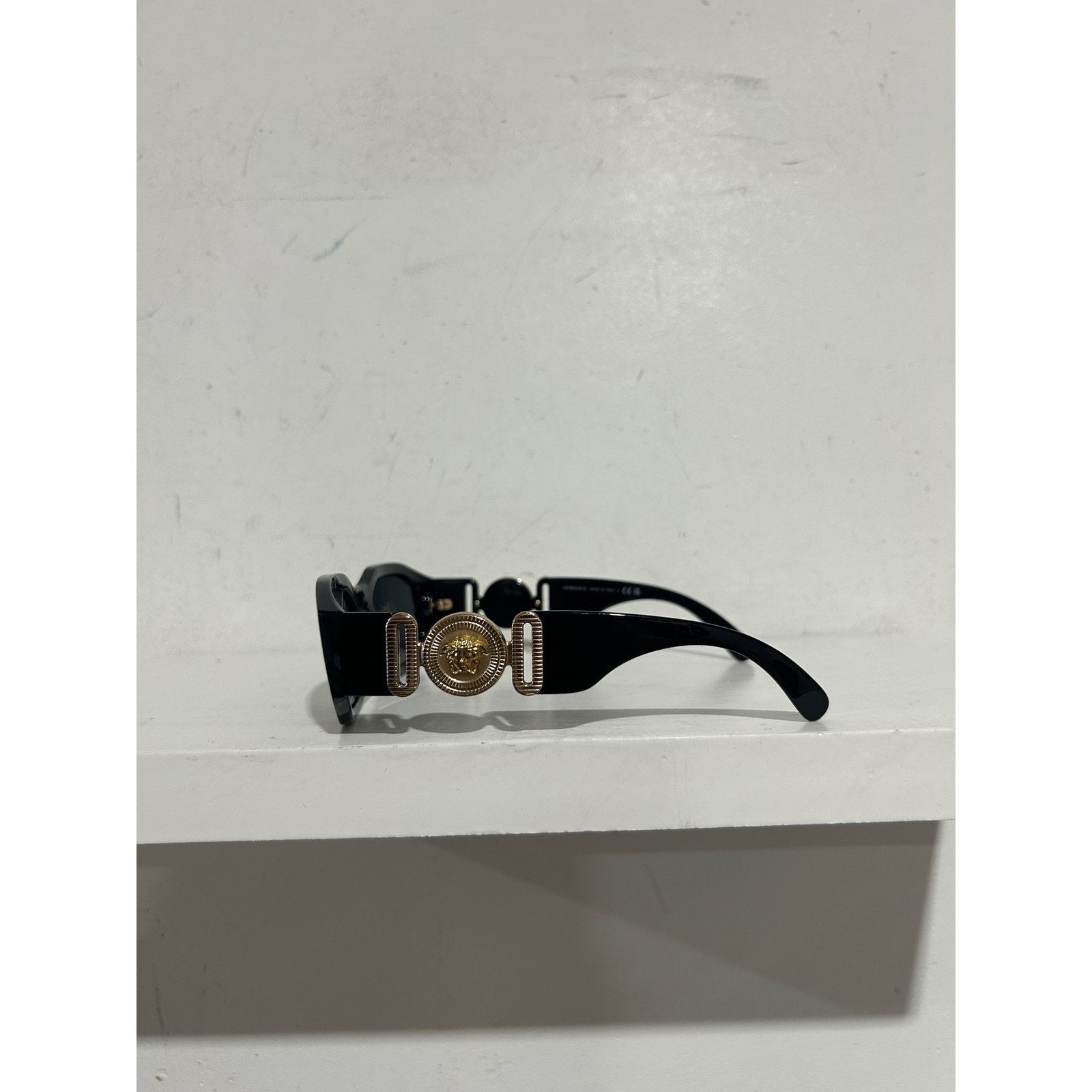 Versace VERSACE MEDUSA BIGGIE SUNGLASSES PREOWNED Size ONE SIZE - 3 Thumbnail