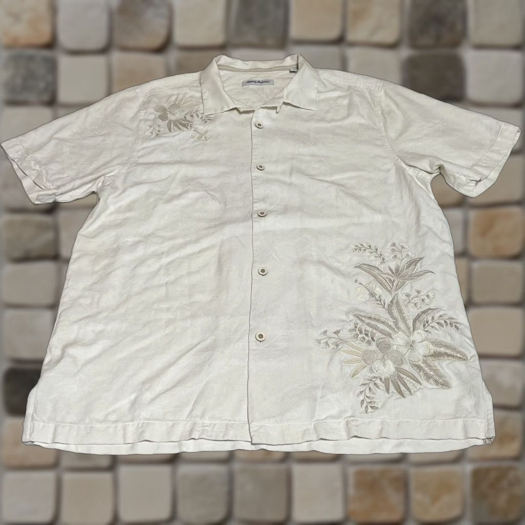 Tommy Bahama Tommy Bahama Shirt Mens Size L Silk Hawaiian Floral Tropical Embroidered Beige Size US L / EU 52-54 / 3 - 1 Thumbnail