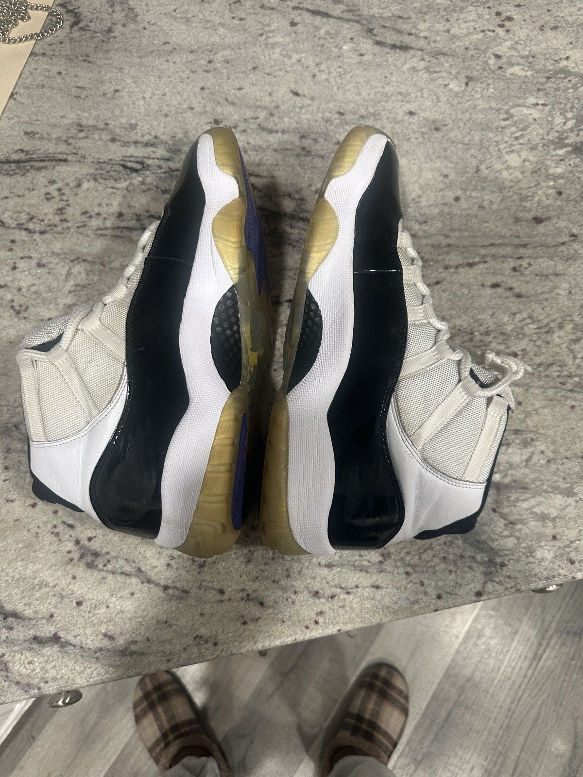 Nike Nike Air Jordan 11 Retro Concord High Top 2018 Size 11.5 Size US 11.5 / EU 44-45 - 5 Thumbnail