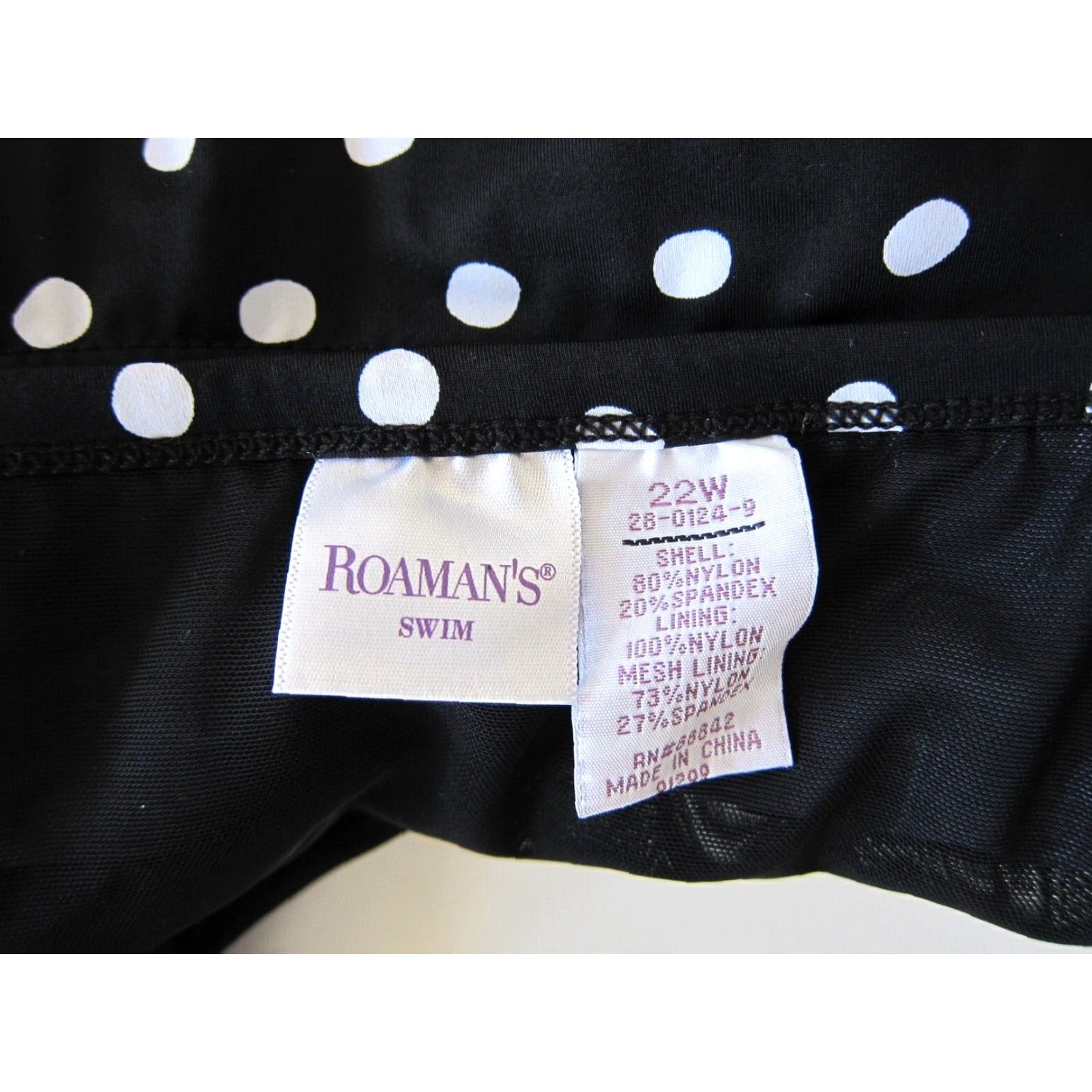 Vintage VINTAGE Roaman's Black White Polka Dot Built in Bra Slimming Swimsuit Dress Women 22W Size 3XL / US 20-22 - 4 Thumbnail