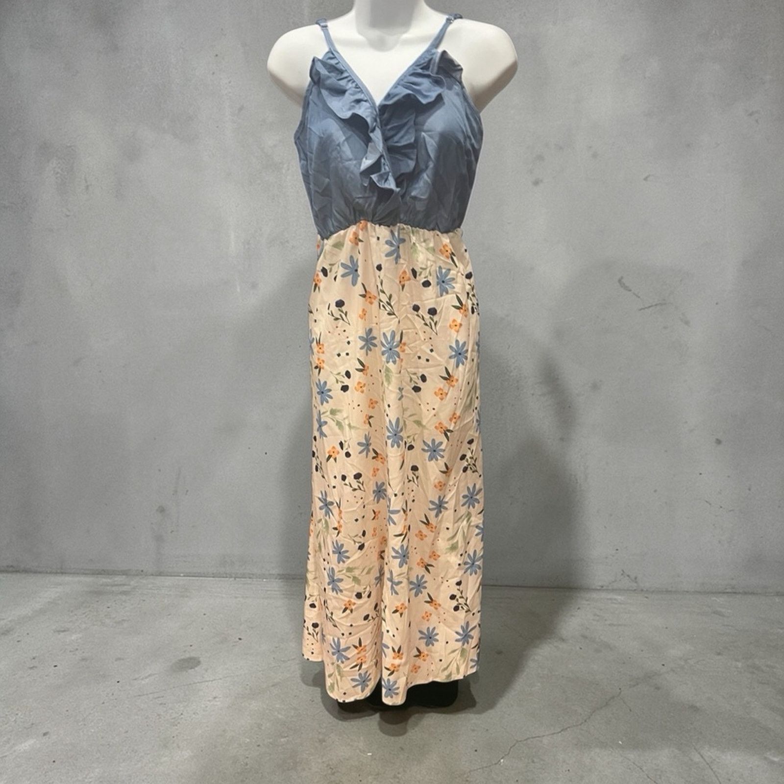 & Other Stories Chicmatchy Blue & Cream Floral Maxi Dress | Size Small Size 28" / US 6 / IT 42 - 3 Thumbnail