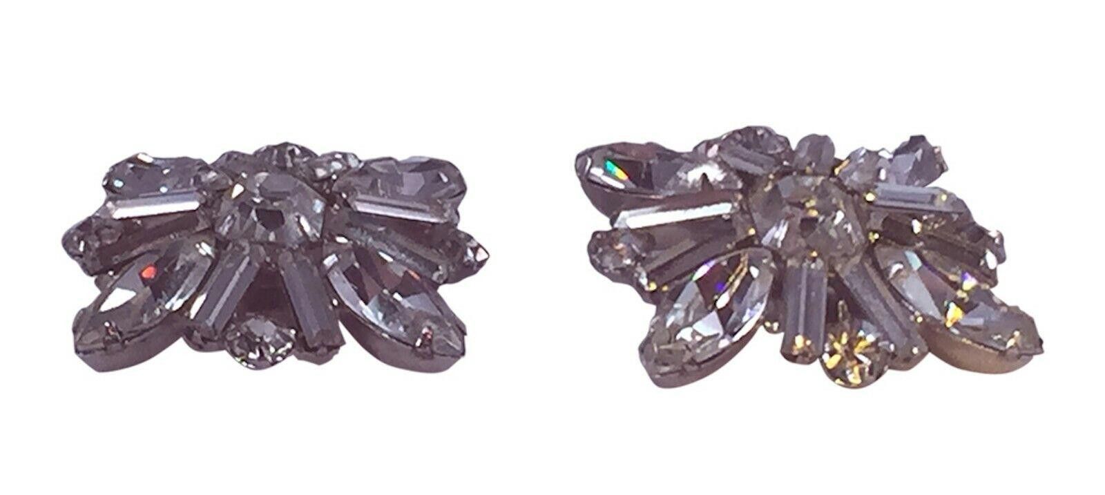 Designer Starburst Statement Clear Rhinestone Earrings Size ONE SIZE - 2 Thumbnail