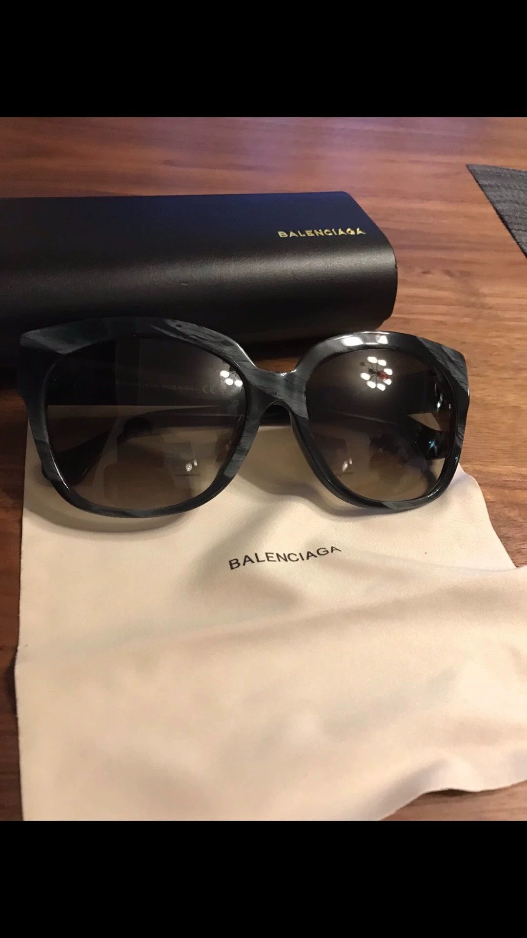 Balenciaga Balenciaga new black gray marble unisex sunglasses Size ONE SIZE - 1 Thumbnail