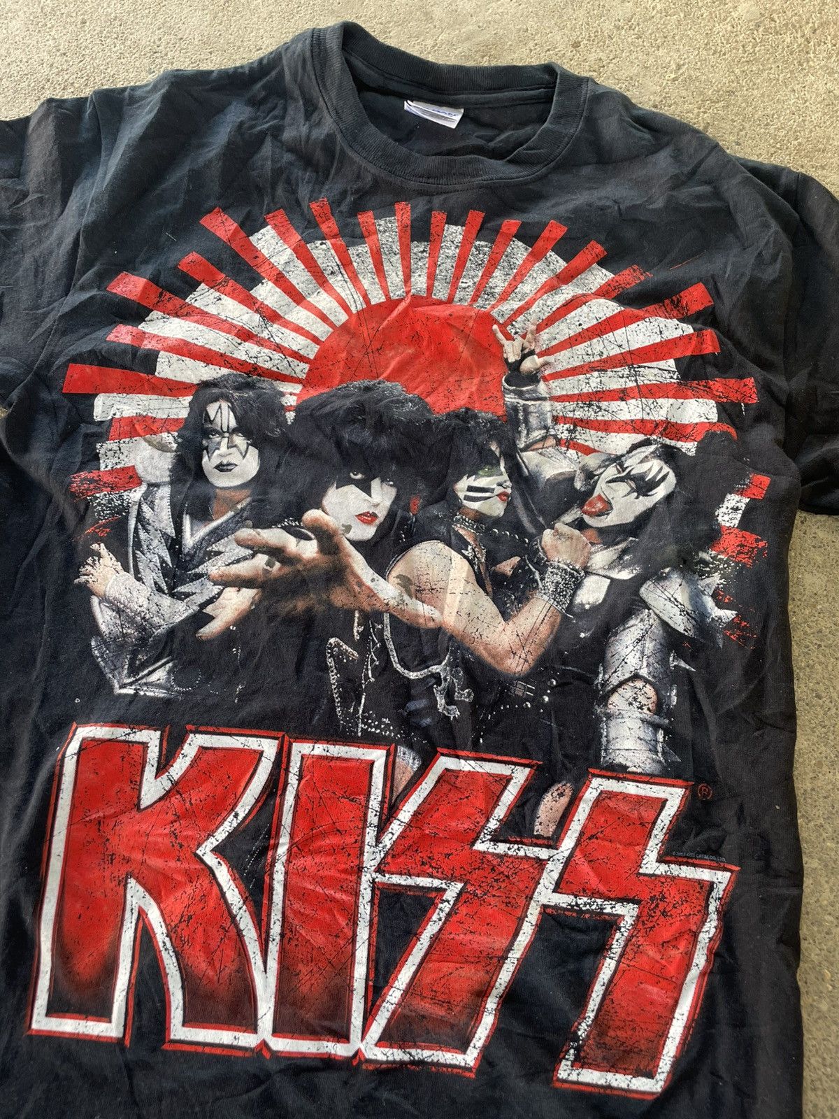 Band Tees Kiss Band Tshirt Japan KISS INVADES JAPAN Tour 2013 Size US S / EU 44-46 / 1 - 3 Thumbnail