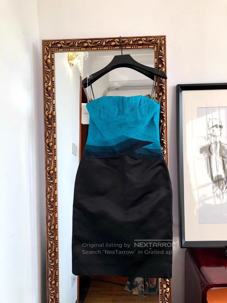Valentino Valentino Blue gradient yarn black hip-hugging silk bandea Size S / US 4 / IT 40 - 1 Thumbnail