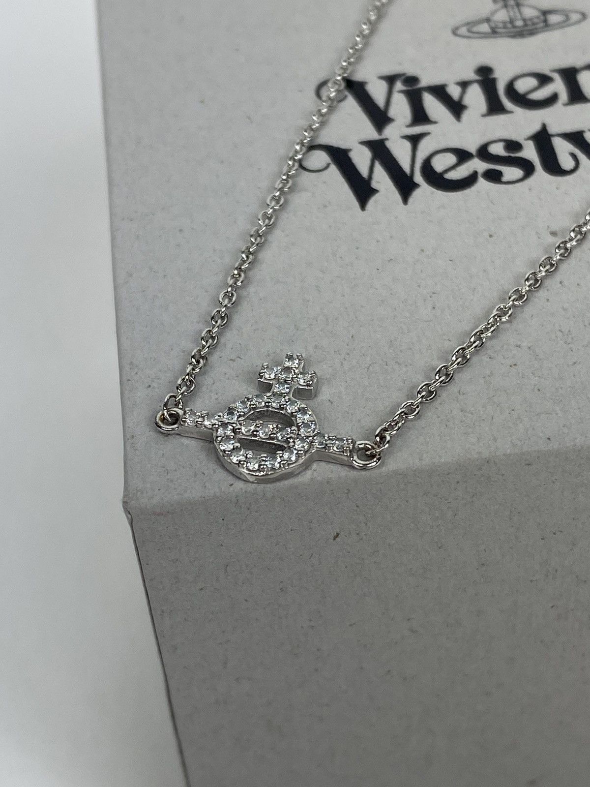 Vivienne Westwood Vivienne Westwood Encrusted Infinity Orb Bracelet Size ONE SIZE - 3 Thumbnail