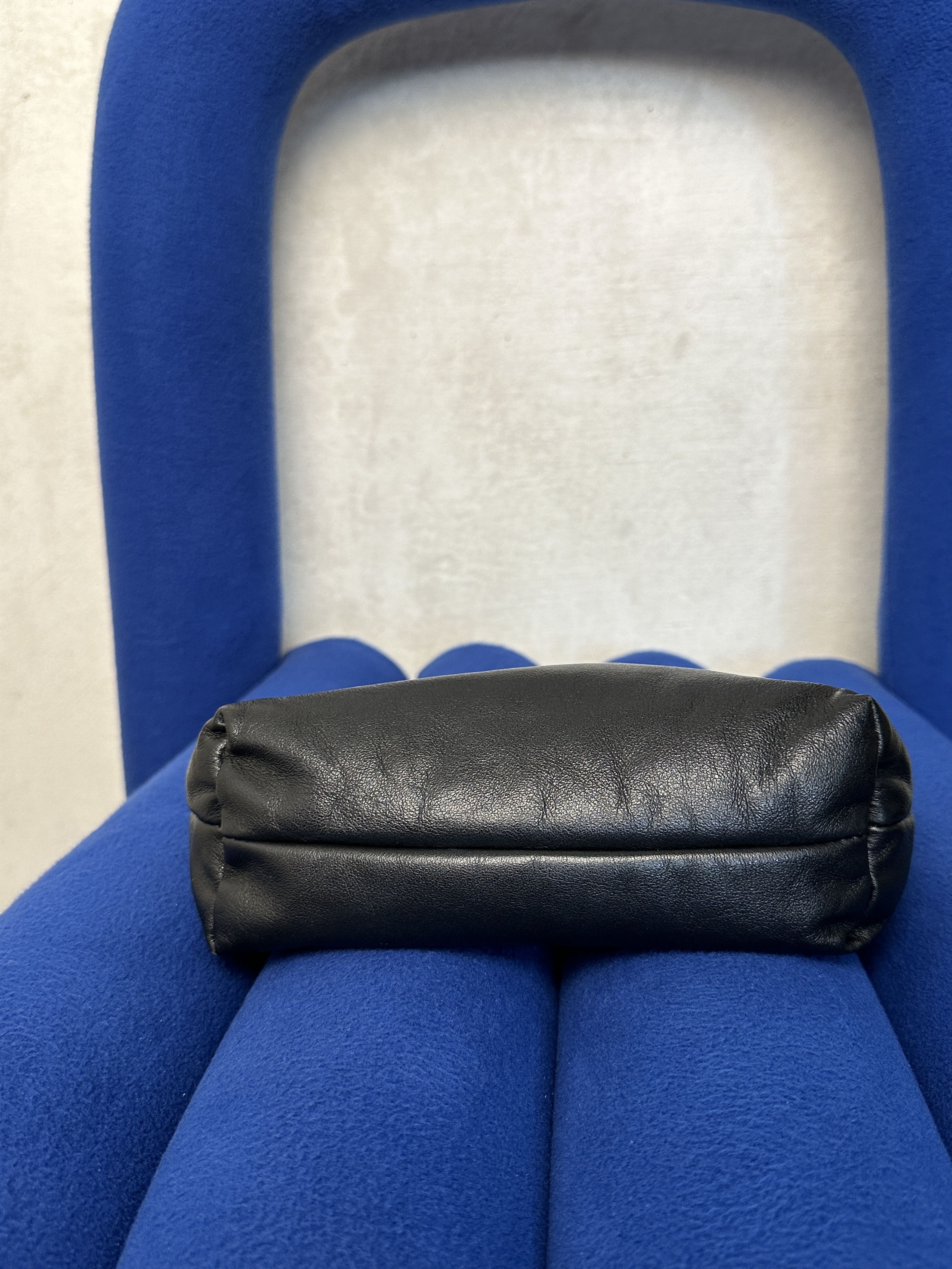 The Attico The Attico Black Mini Wynona Nappa Leather Pouch Bag Size ONE SIZE - 4 Thumbnail