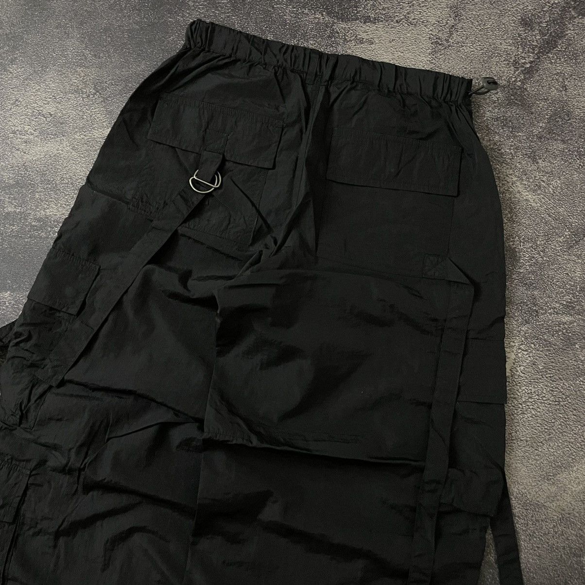 If Six Was Nine × Le Grande Bleu (L.G.B.) WHO.A.U nylon cargo balloon pants Size US 31 - 8 Thumbnail
