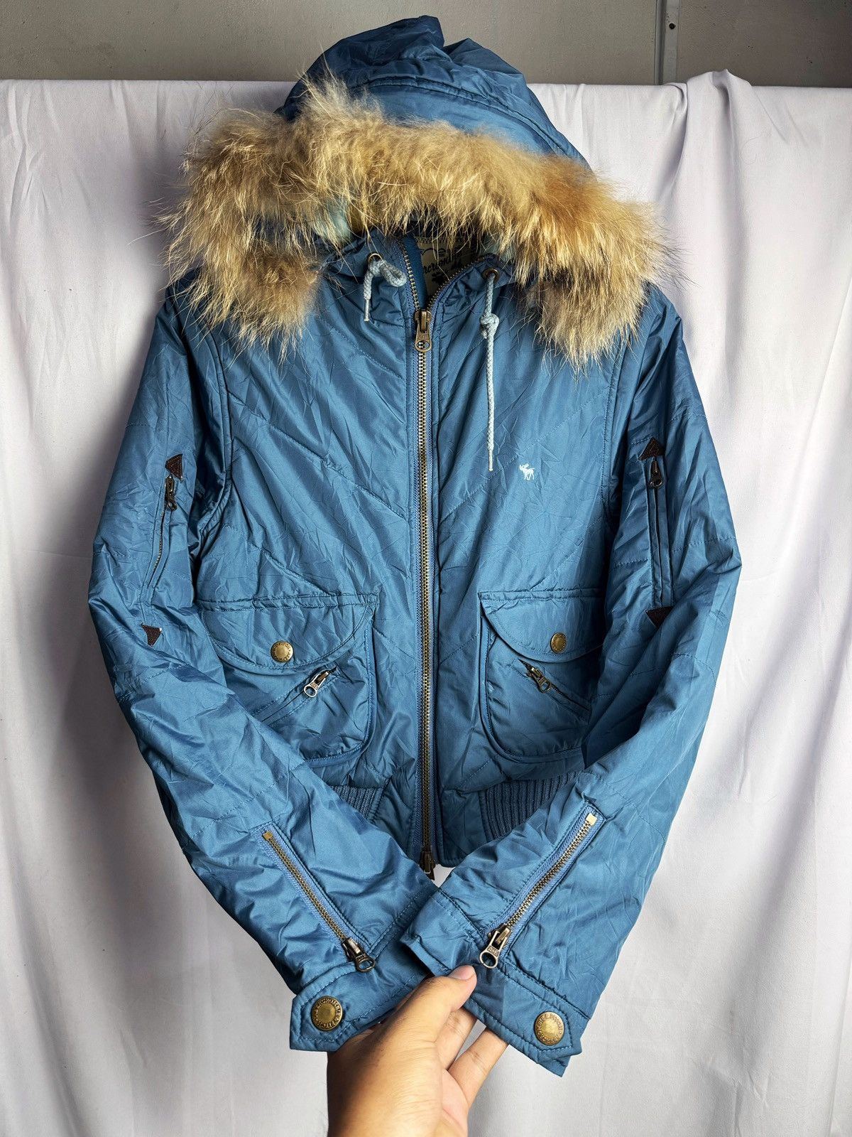 Le Grande Bleu (L.G.B.) Faux Fur Japanese Abercrombie Croped Jacket Bomber Hoodie Size US S / EU 44-46 / 1 - 2 Thumbnail