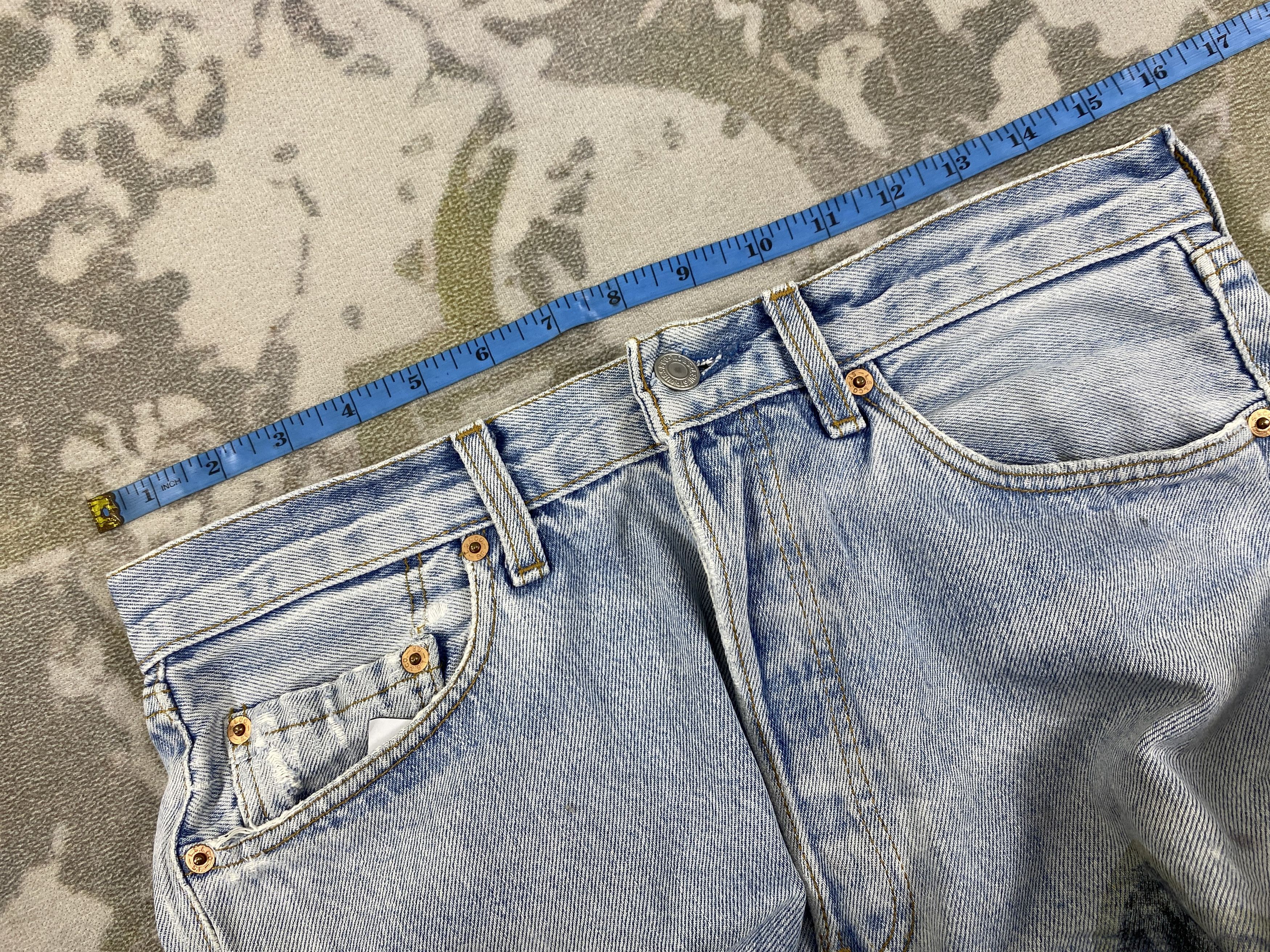 Levi's Distressed Blue Vintage Levi's 501 Jeans 31x31.5 - JN3584 Size US 31 - 5 Thumbnail