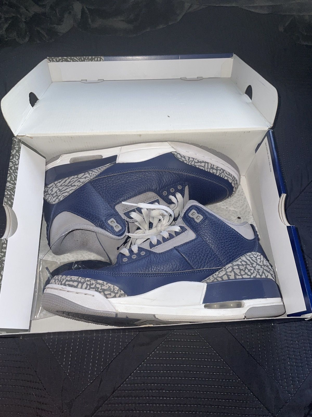 Jordan Brand George Town Jordan 3s Size US 9 / EU 42 - 2 Thumbnail