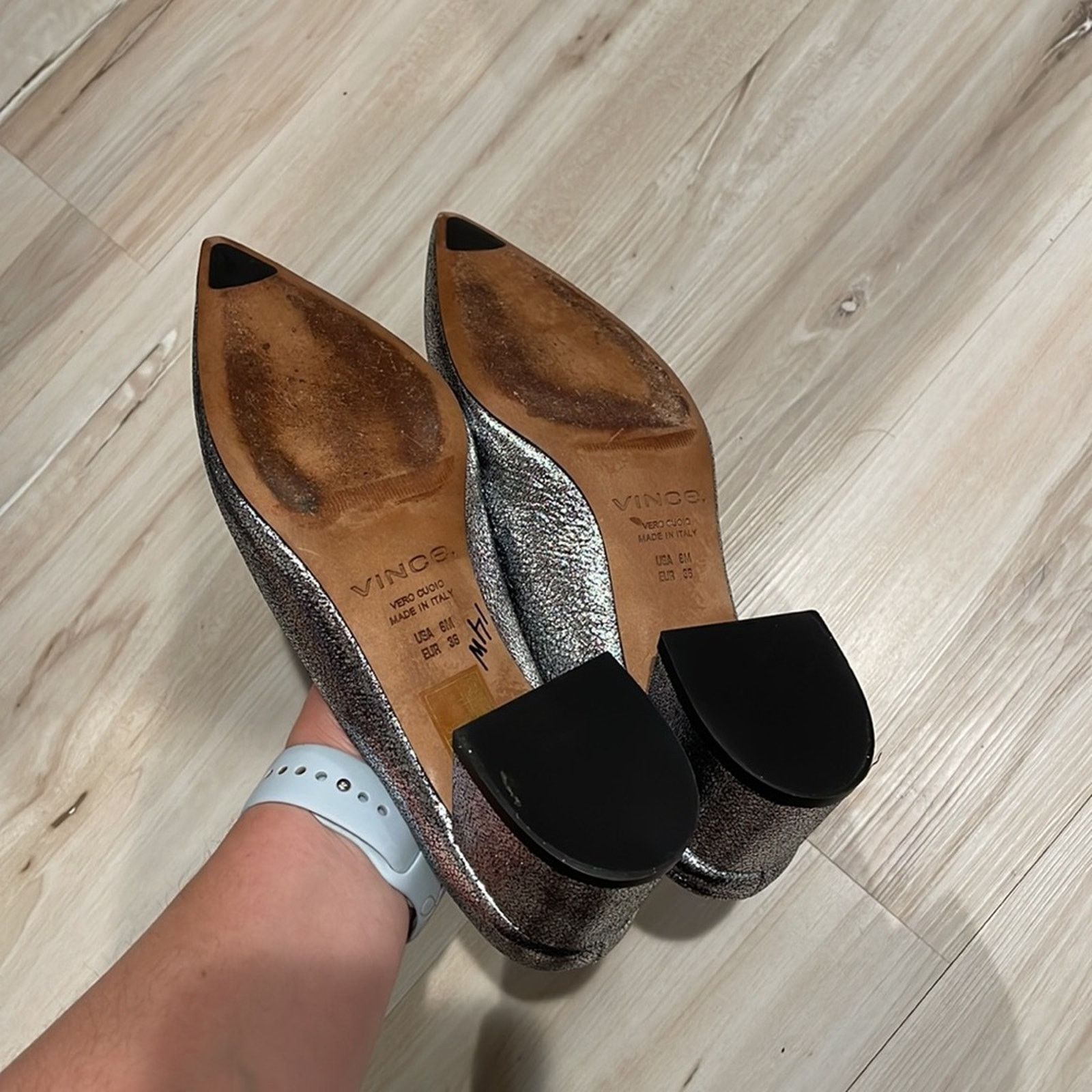 Vince VINCE Ralston Pointy Toe Mule In Silver Metallic leather 6M Size US 6 / IT 36 - 11 Thumbnail