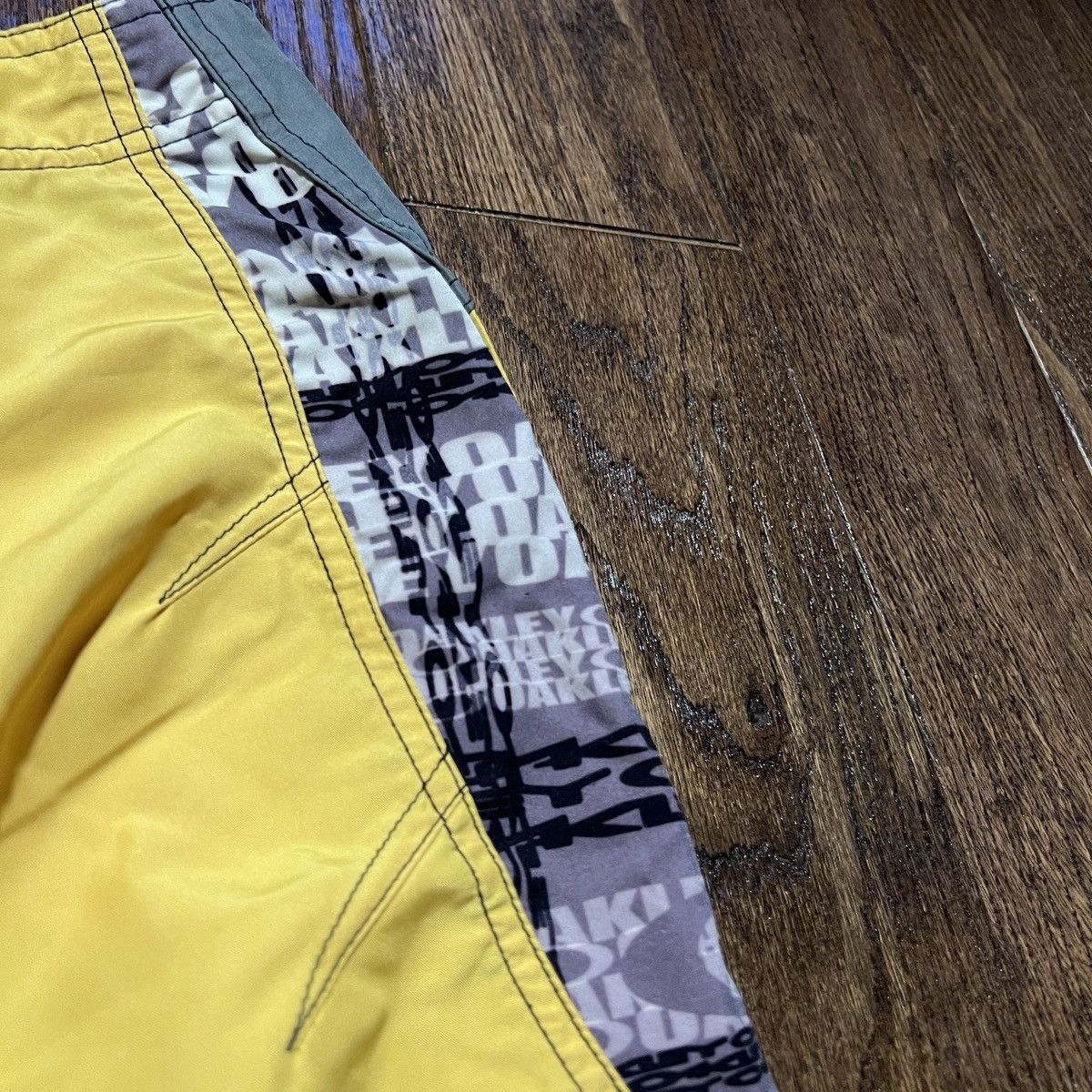 Oakley × Vintage vintage oakley software surf shorts Size US 34 / EU 50 - 3 Thumbnail