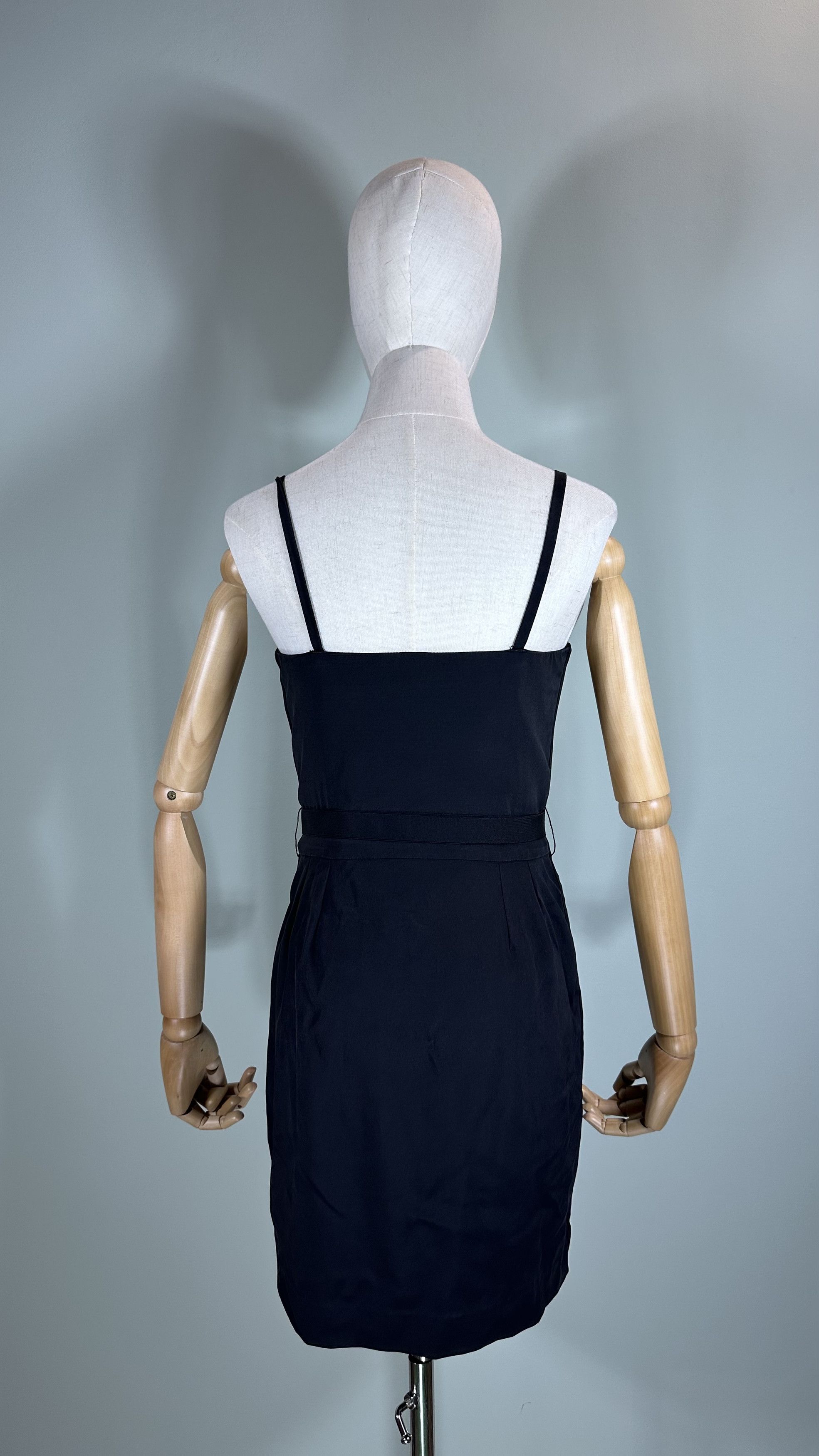Gucci Gucci Women's Black Sexy Belted Dress Size 40 2009 Size S / US 4 / IT 40 - 9 Thumbnail