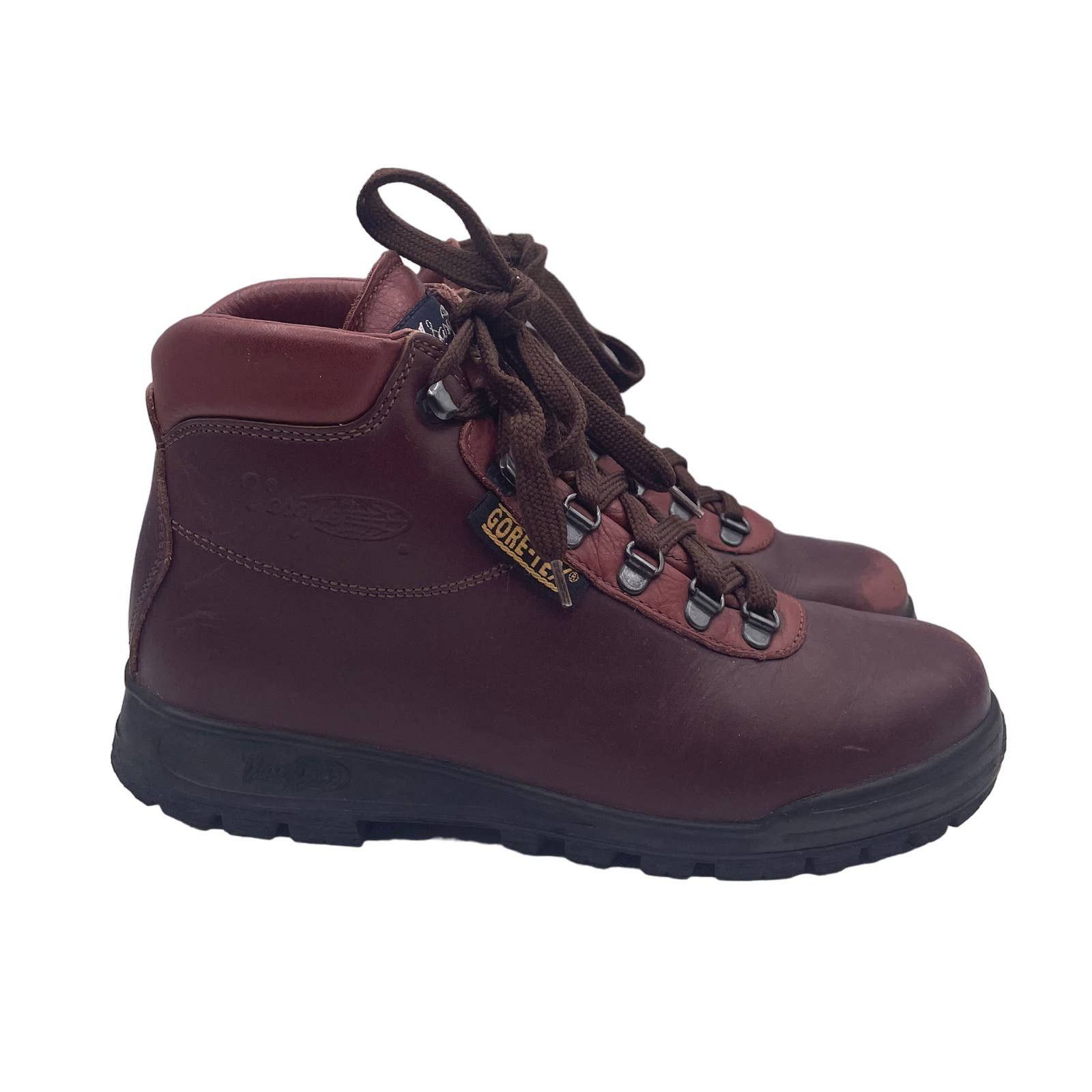 vasque walking boots