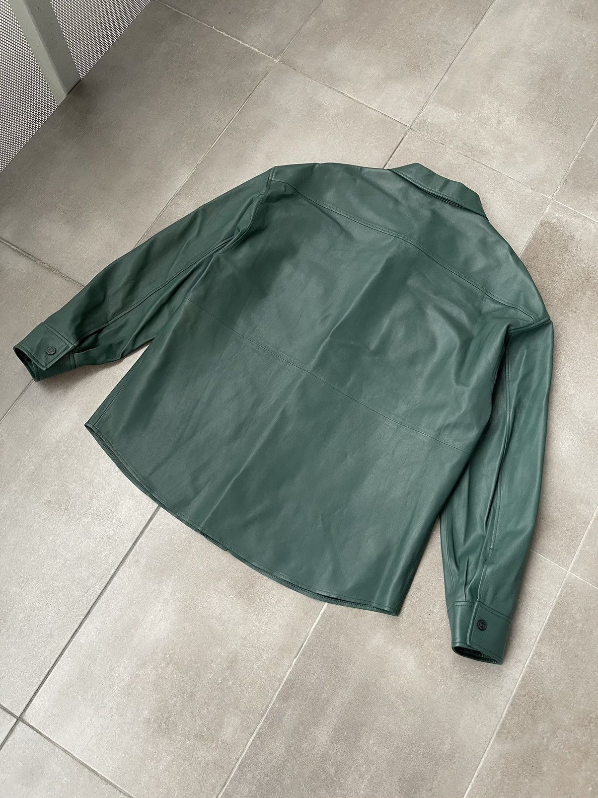 Frame !DS! SS23 Frame Dark Green Leather Shirt Jacket Size US M / EU 48-50 / 2 - 15 Thumbnail