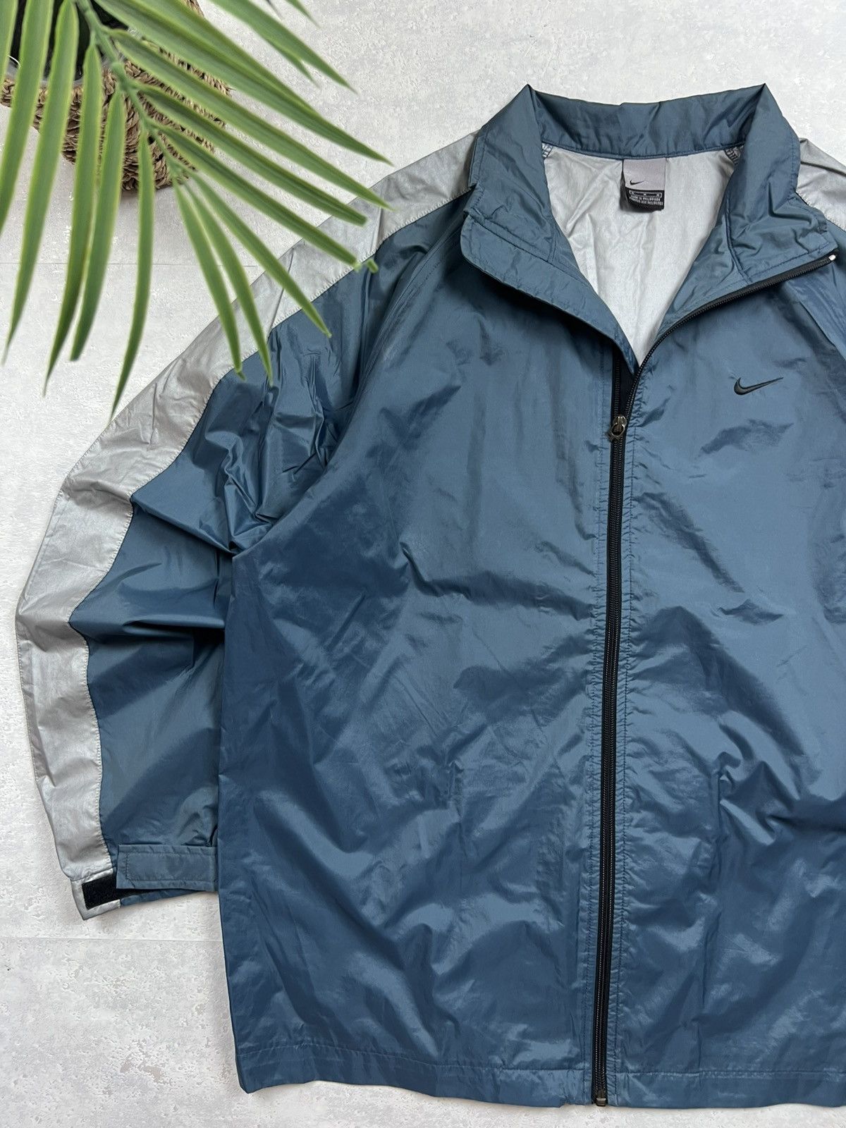 Nike 90s Nike Swoosh Vintage Y2K Oversized Nylon Jacket Size US M / EU 48-50 / 2 - 2 Thumbnail