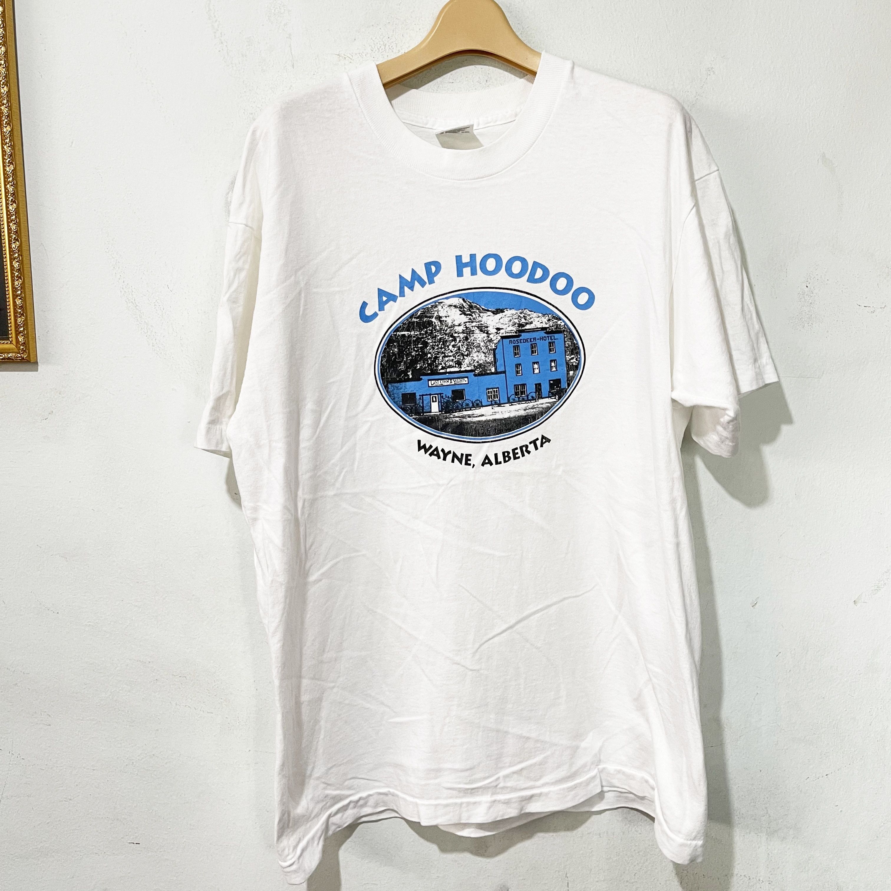 Vintage Vintage 90s Camp Hoodoo Wayne Alberta T-Shirt Size US L / EU 52-54 / 3 - 1 Thumbnail