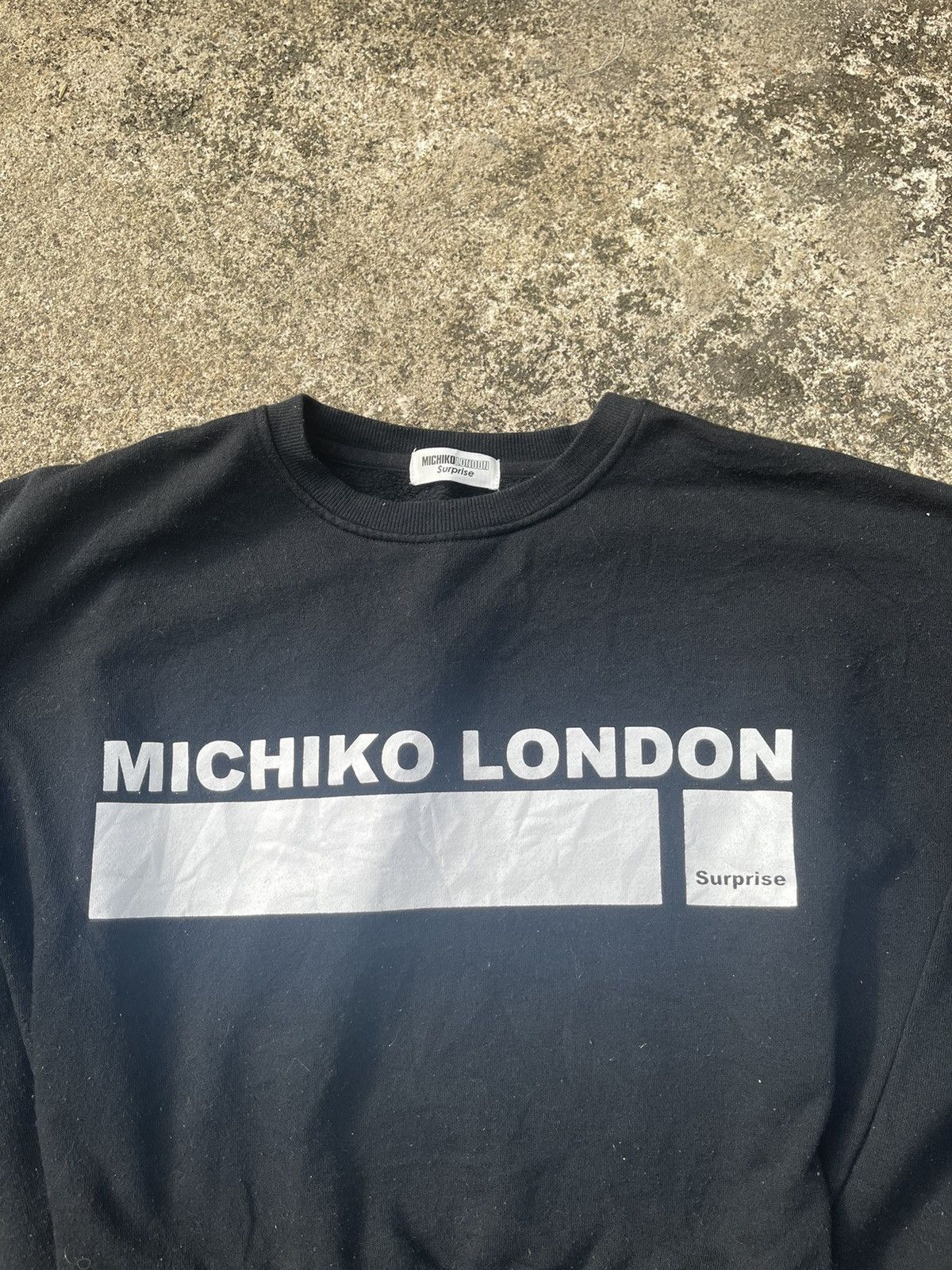 Michiko Koshino London Michiko London Surprise Black Cropped Sweatshirt Size M / US 6-8 / IT 42-44 - 7 Thumbnail