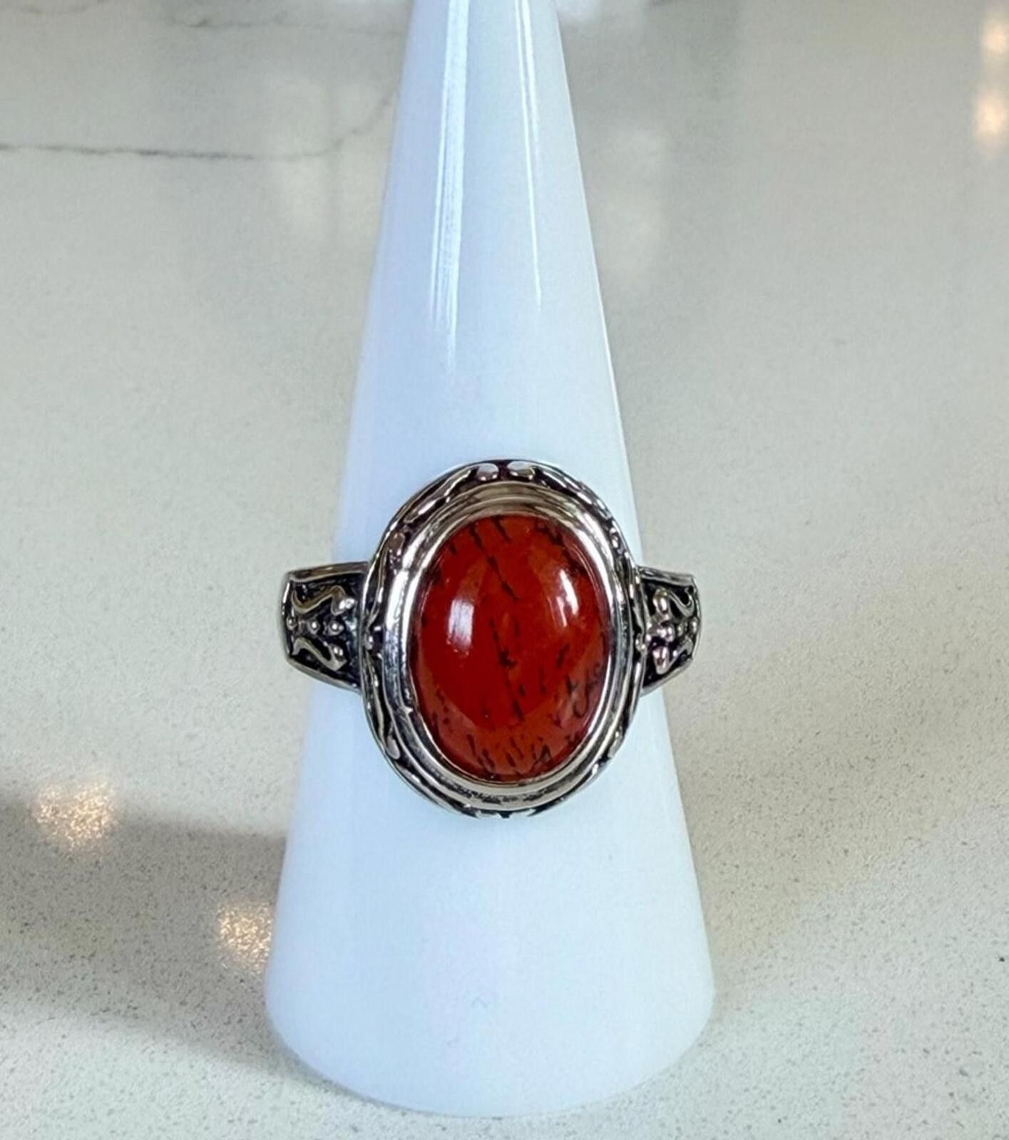 Other Premier Designs Spice Ring Red Cabochon Silver Tone VTG 8 Size ONE SIZE - 1 Thumbnail
