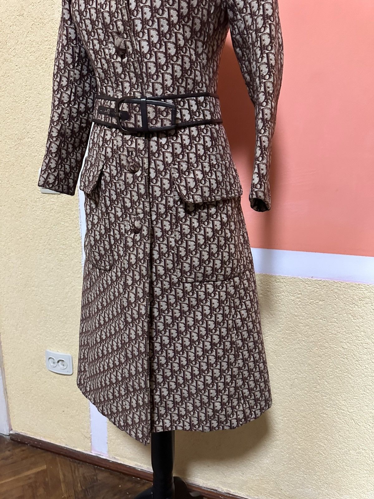 Christian Dior Monsieur Christian Dior by Marc Bohan 1970's Trotter Logo Print trenc Size XL / US 12-14 / IT 48-50 - 4 Thumbnail