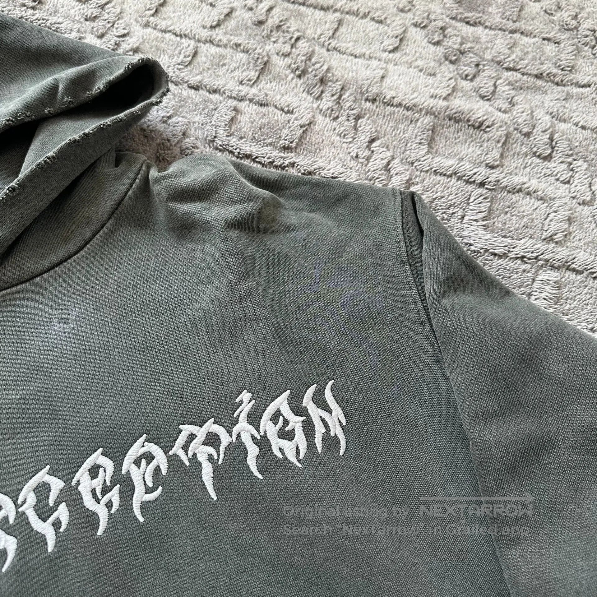 PHENOMENON Vintage Hooded Sweatshirt by False Perception. Size US M / EU 48-50 / 2 - 3 Thumbnail