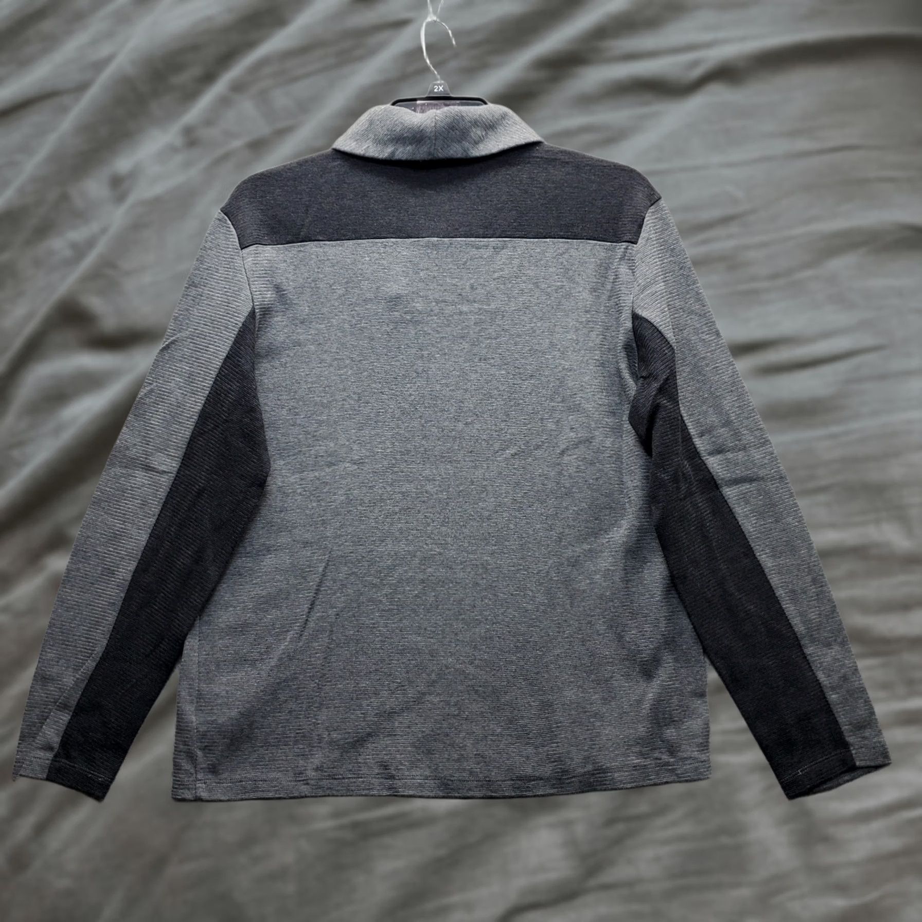 Calvin Klein Calvin Klein Mens Sweater Shirt? No, Sweater.125 Size US L / EU 52-54 / 3 - 1 Thumbnail
