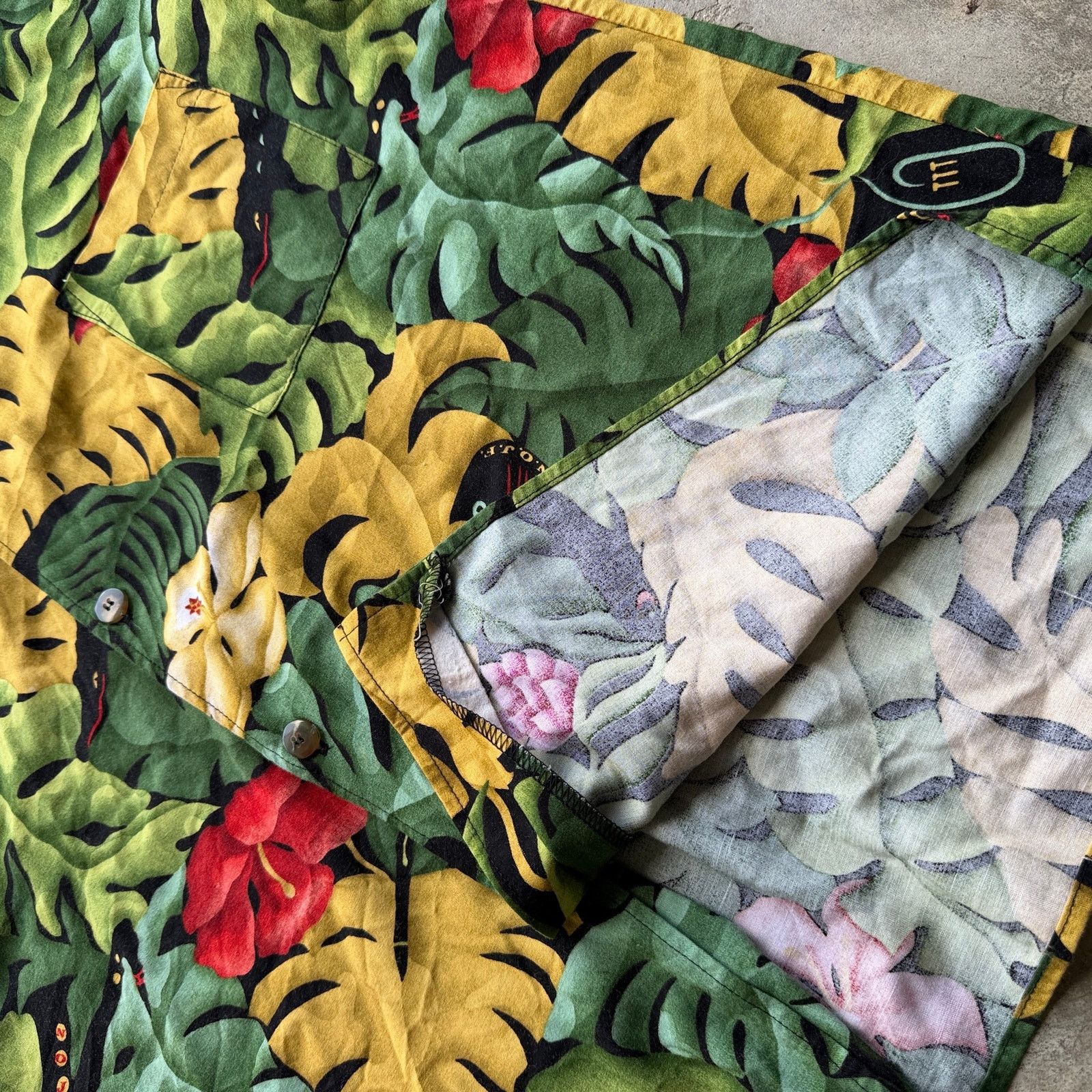 Other Vintage BayouWear Crocodile Jazz Hawaiian Rayon Shirt Size US L / EU 52-54 / 3 - 3 Thumbnail