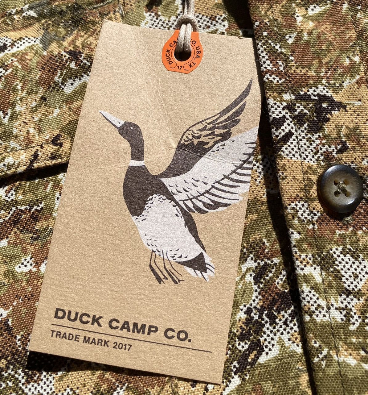 Other NWT Duck Camp Midland 2.0 Camo Button Up Shirt XL Tall Size US XL / EU 56 / 4 - 7 Thumbnail