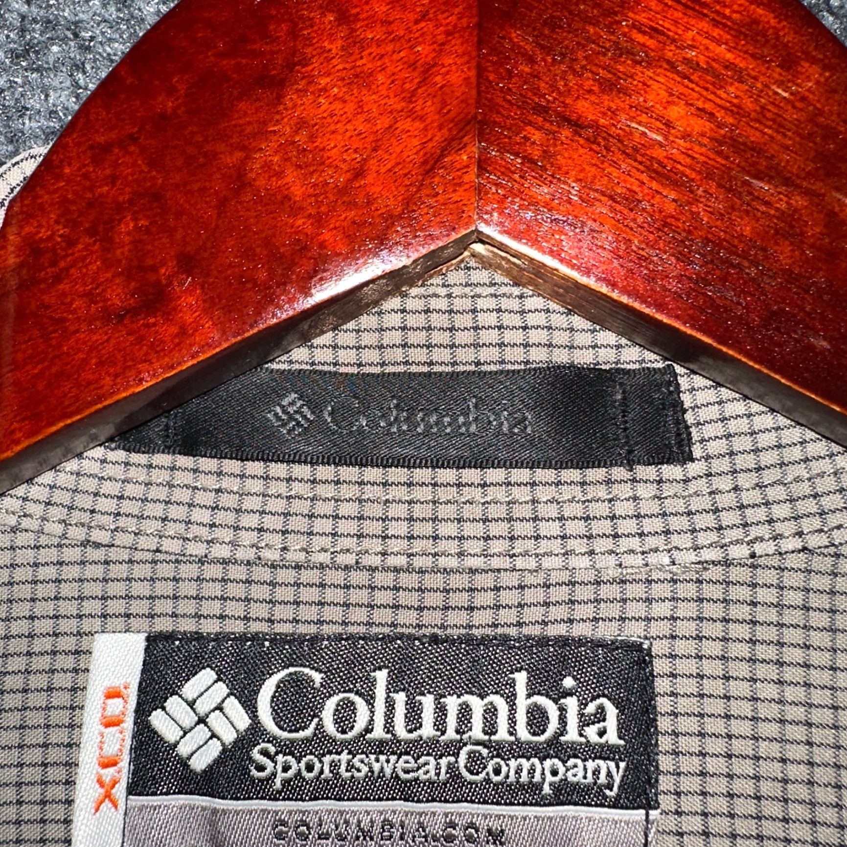 Vintage Columbia Shirt Mens Large Button Up Brown Check Long Sleeve Pockets Split Hem Modern Classic Size US L / EU 52-54 / 3 - 7 Thumbnail